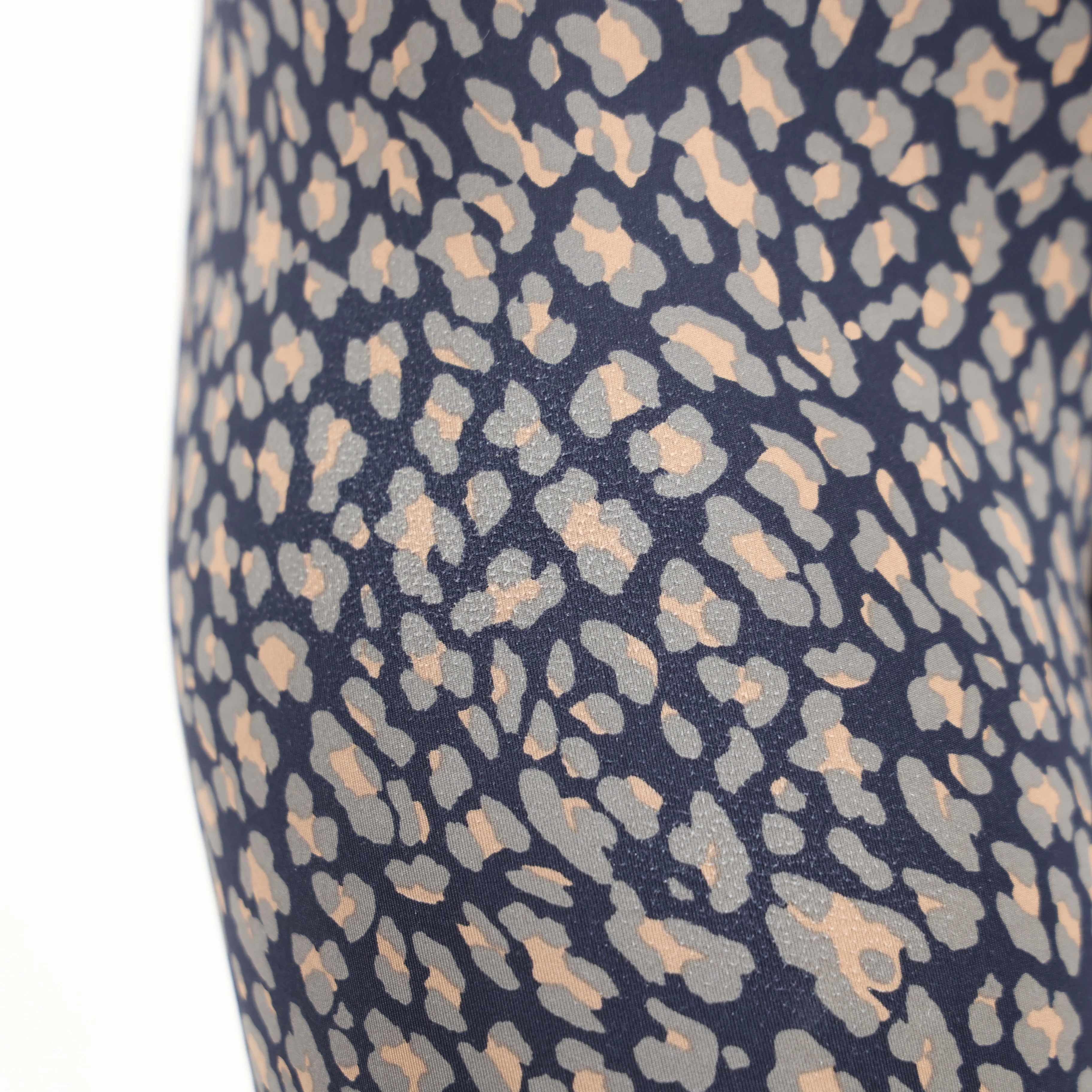 Athleisure, UK Size 10 - Image 3