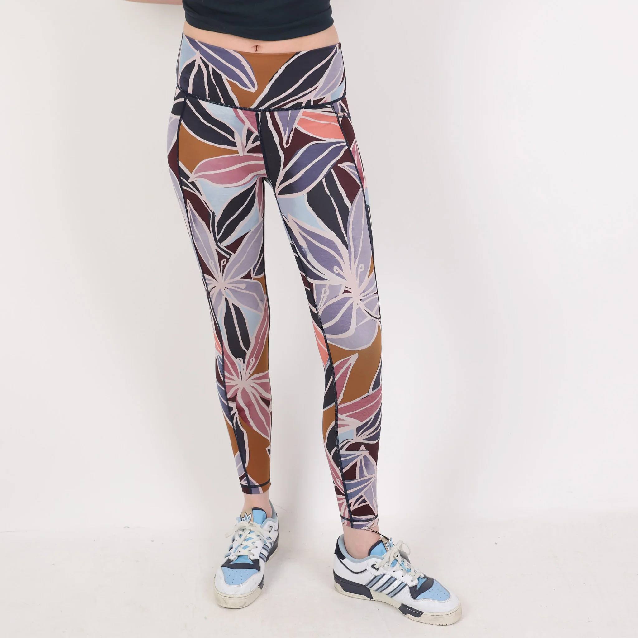 Athleisure, UK Size 6 - Image 3