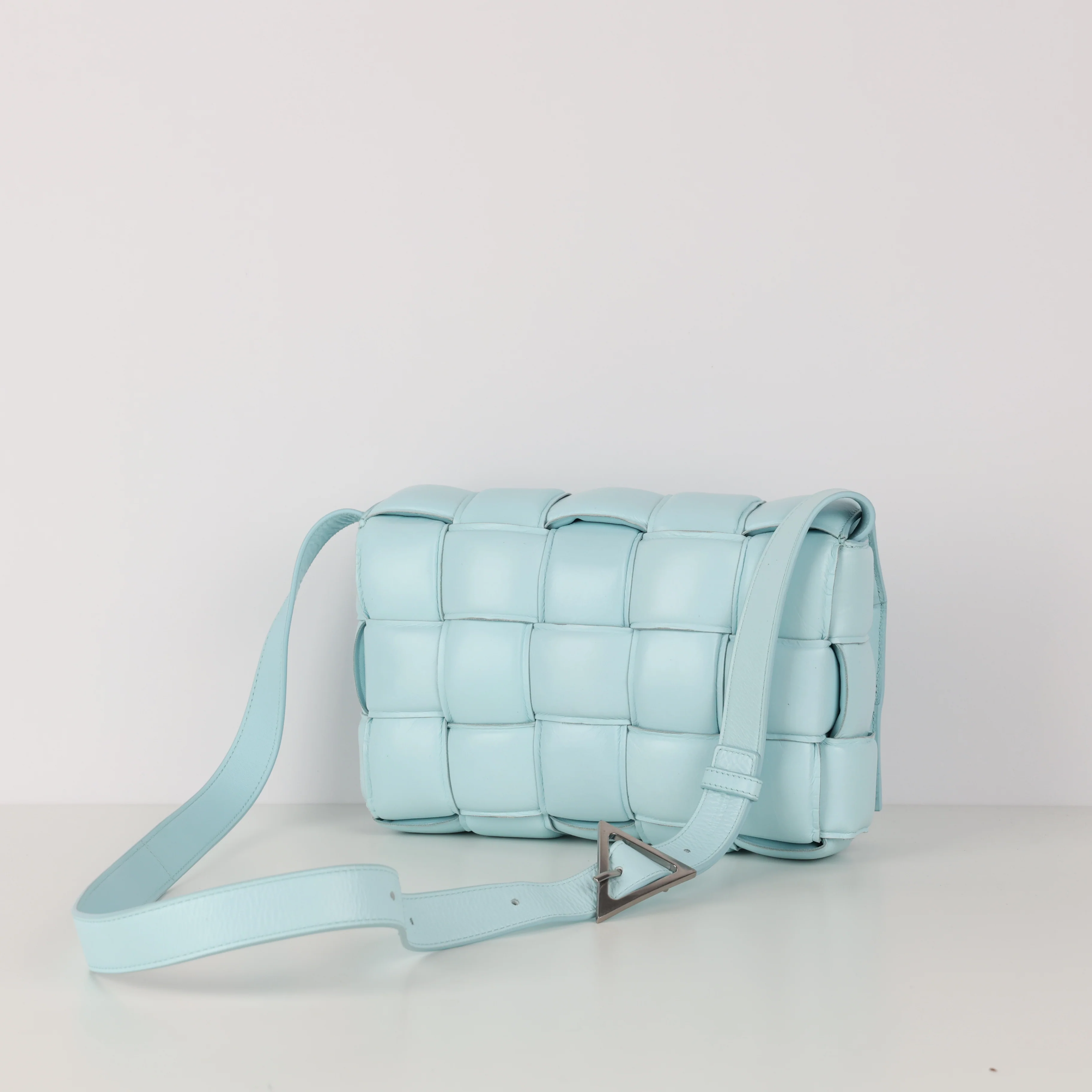 Bottega Veneta, Cassette Crossbody Bag - Image 4