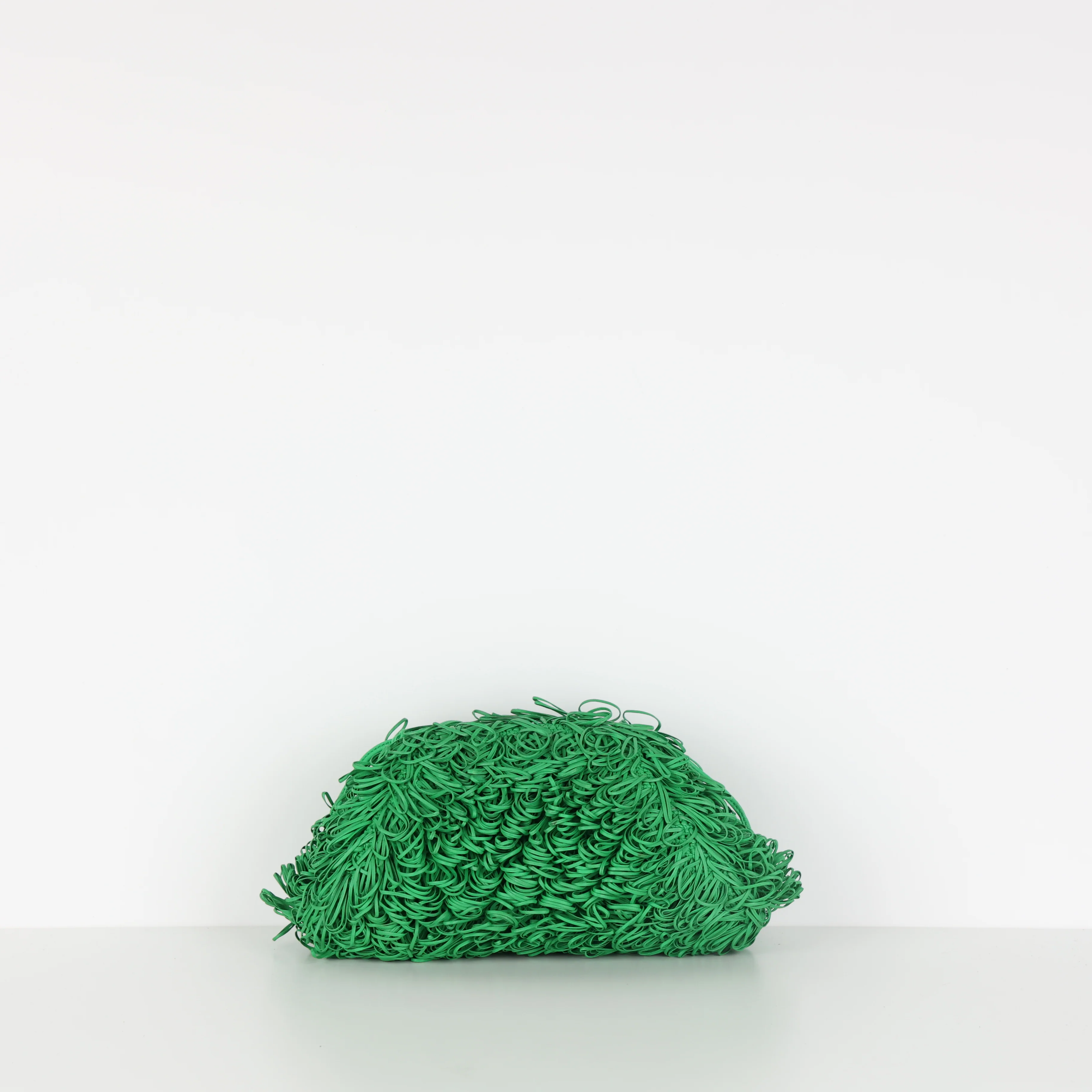 Bottega Veneta, Sponge Clutch