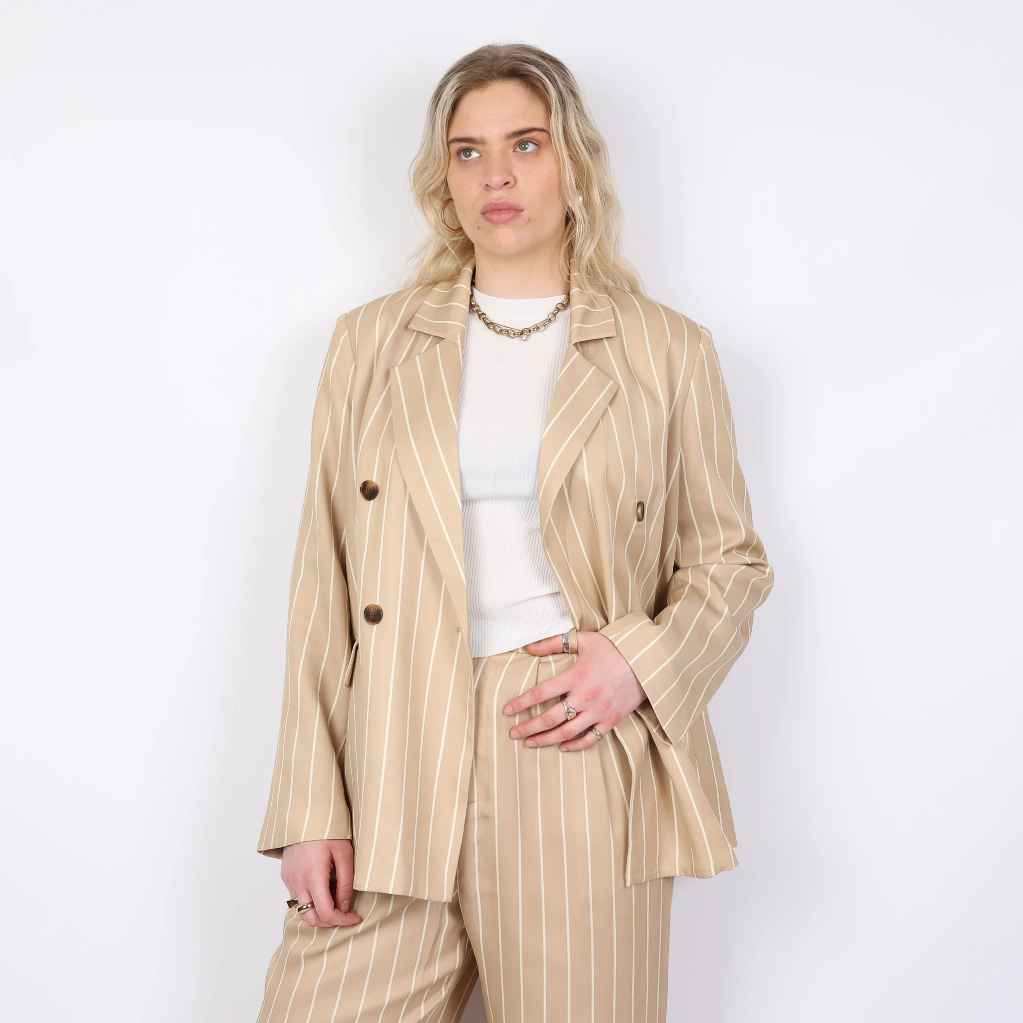Blazer, UK Size 16 - Image 2