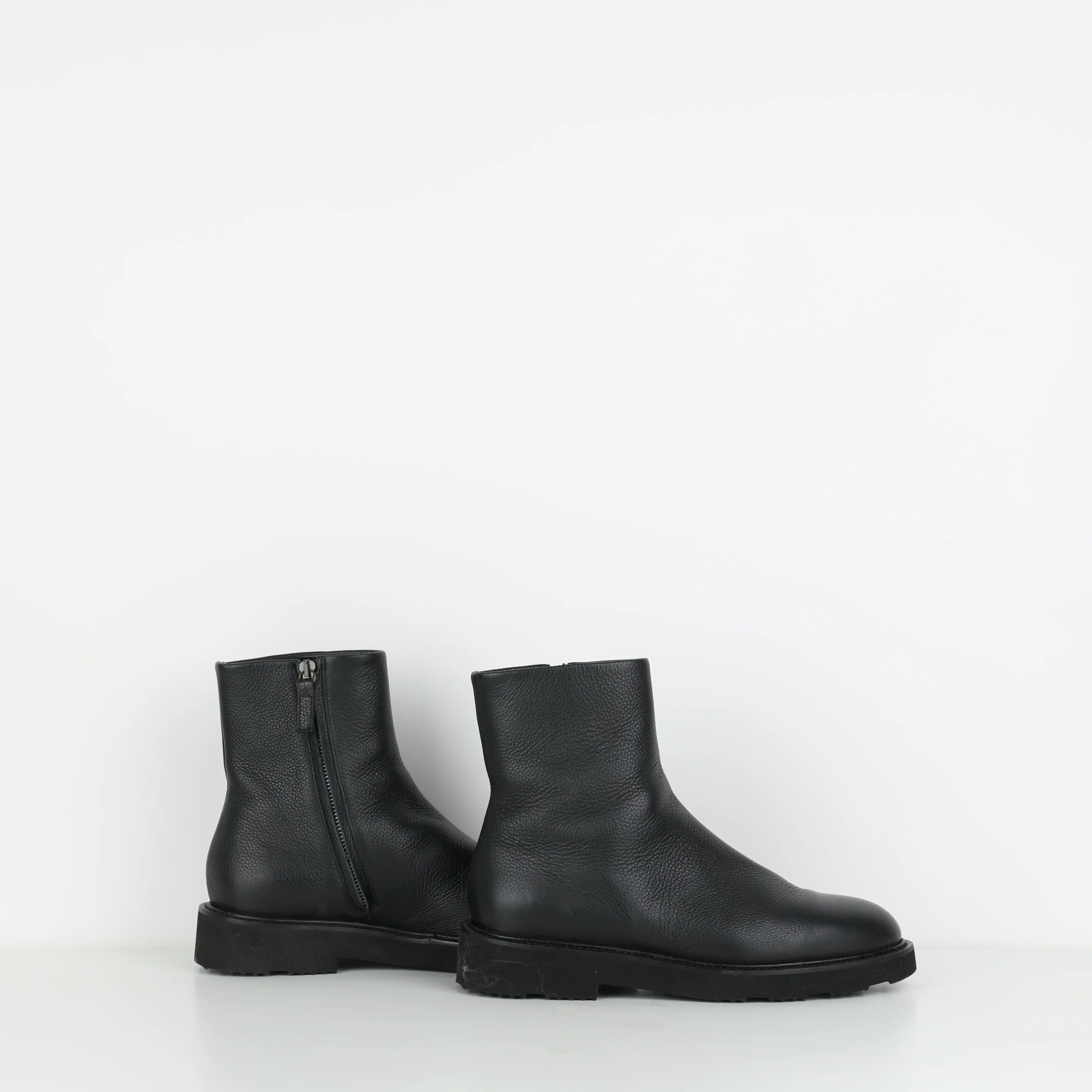 Boots , Shoe Size 40 - Image 2