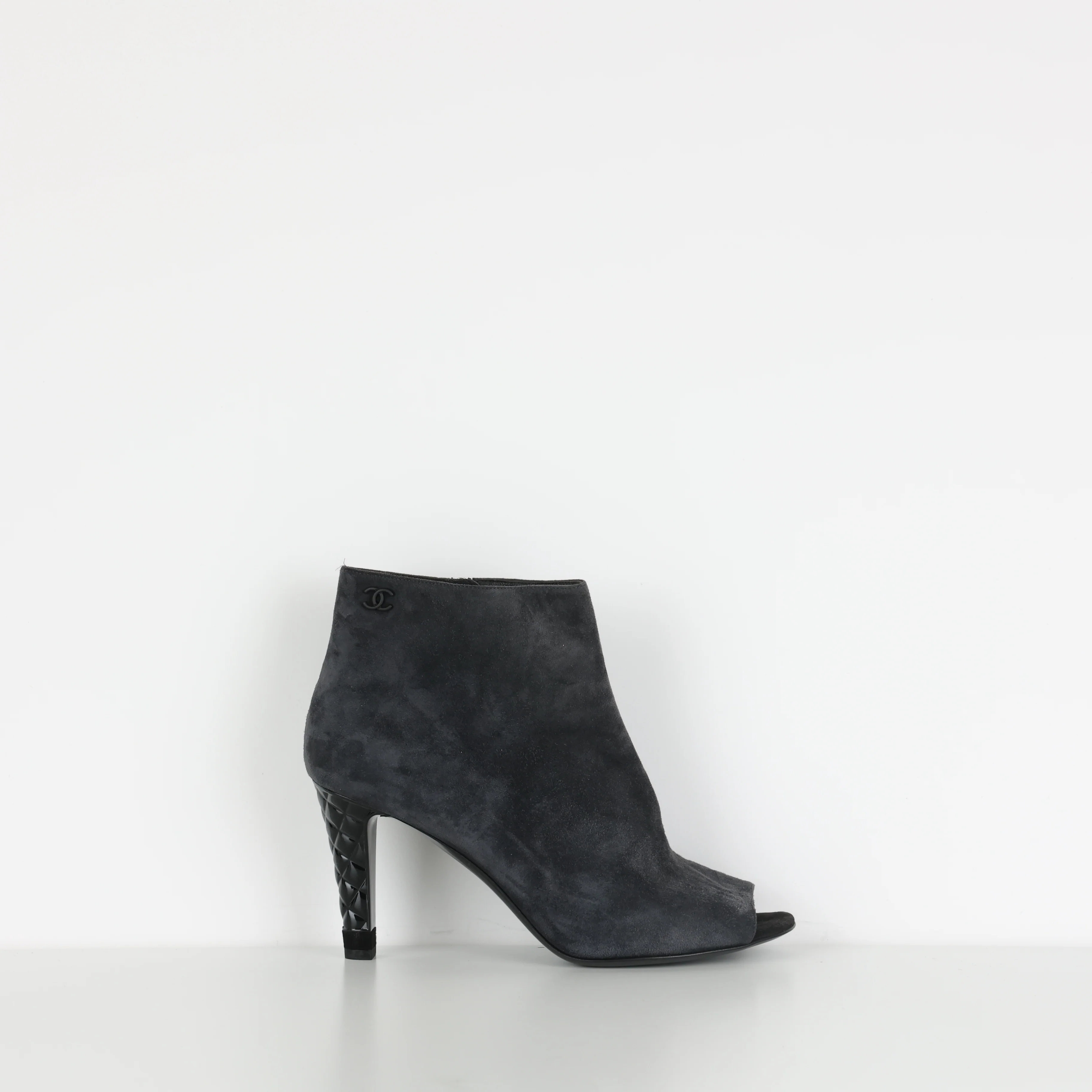 Boots , Shoe Size 40