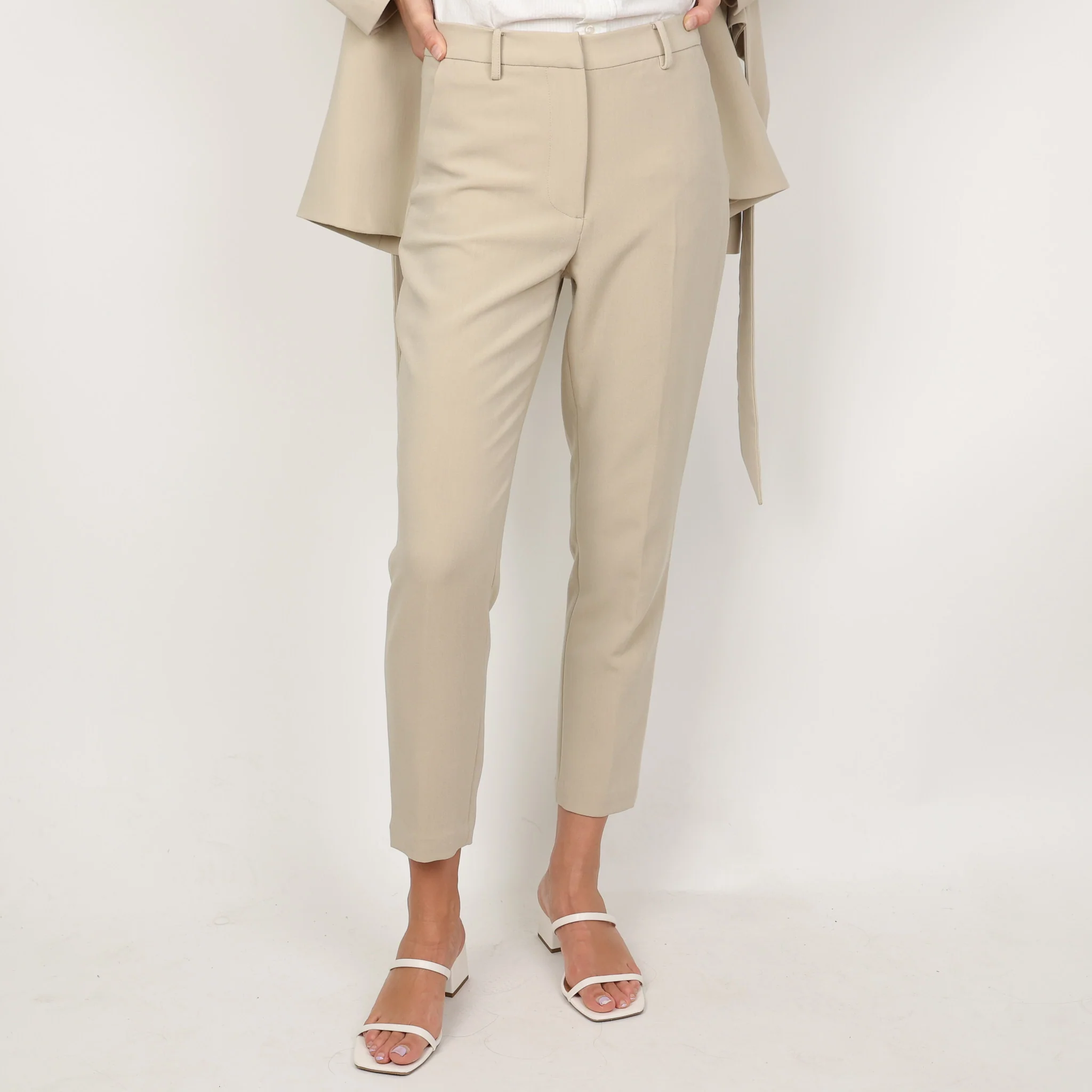 Co Ord, UK Size 6 - Image 7
