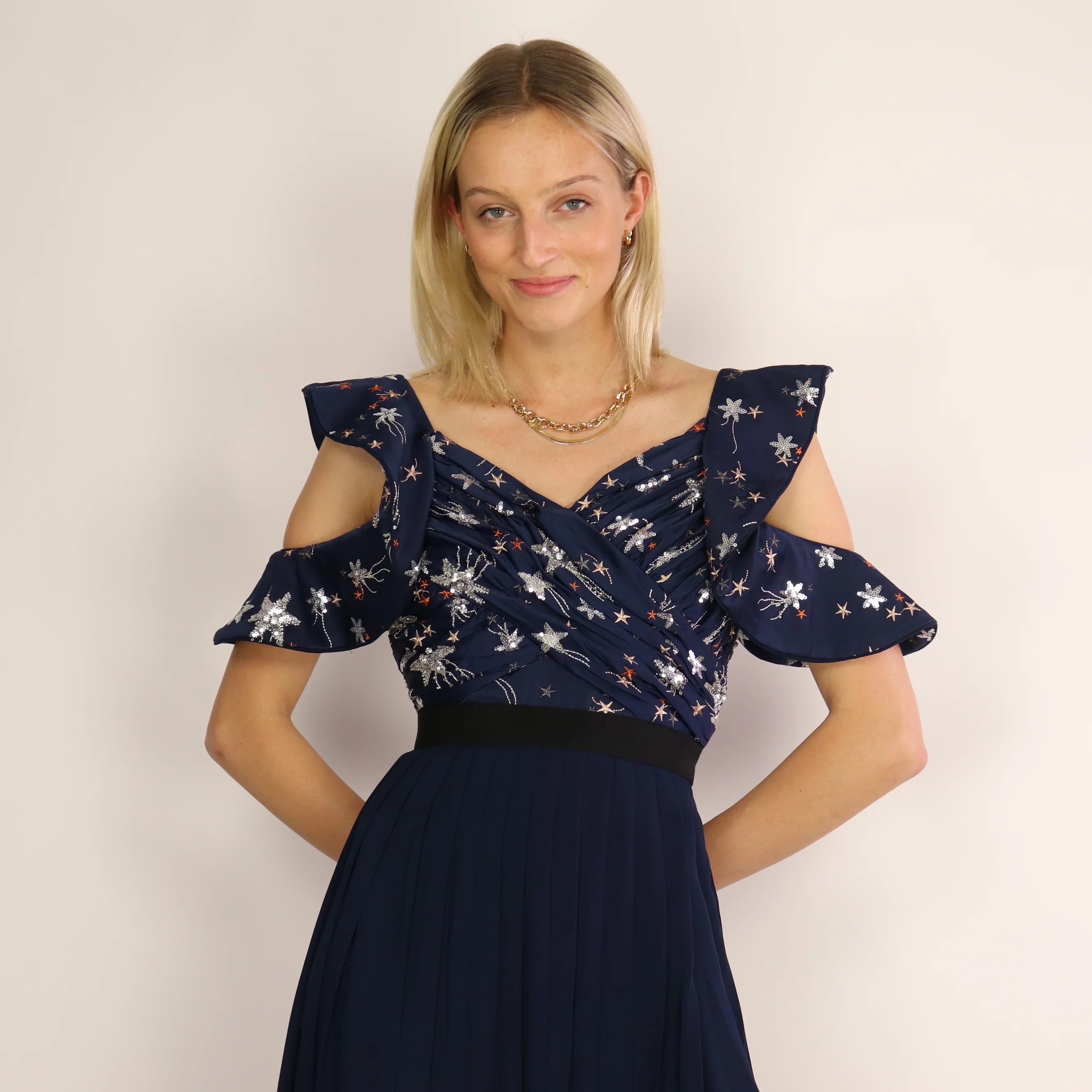 Dress, Size 6 - Image 5