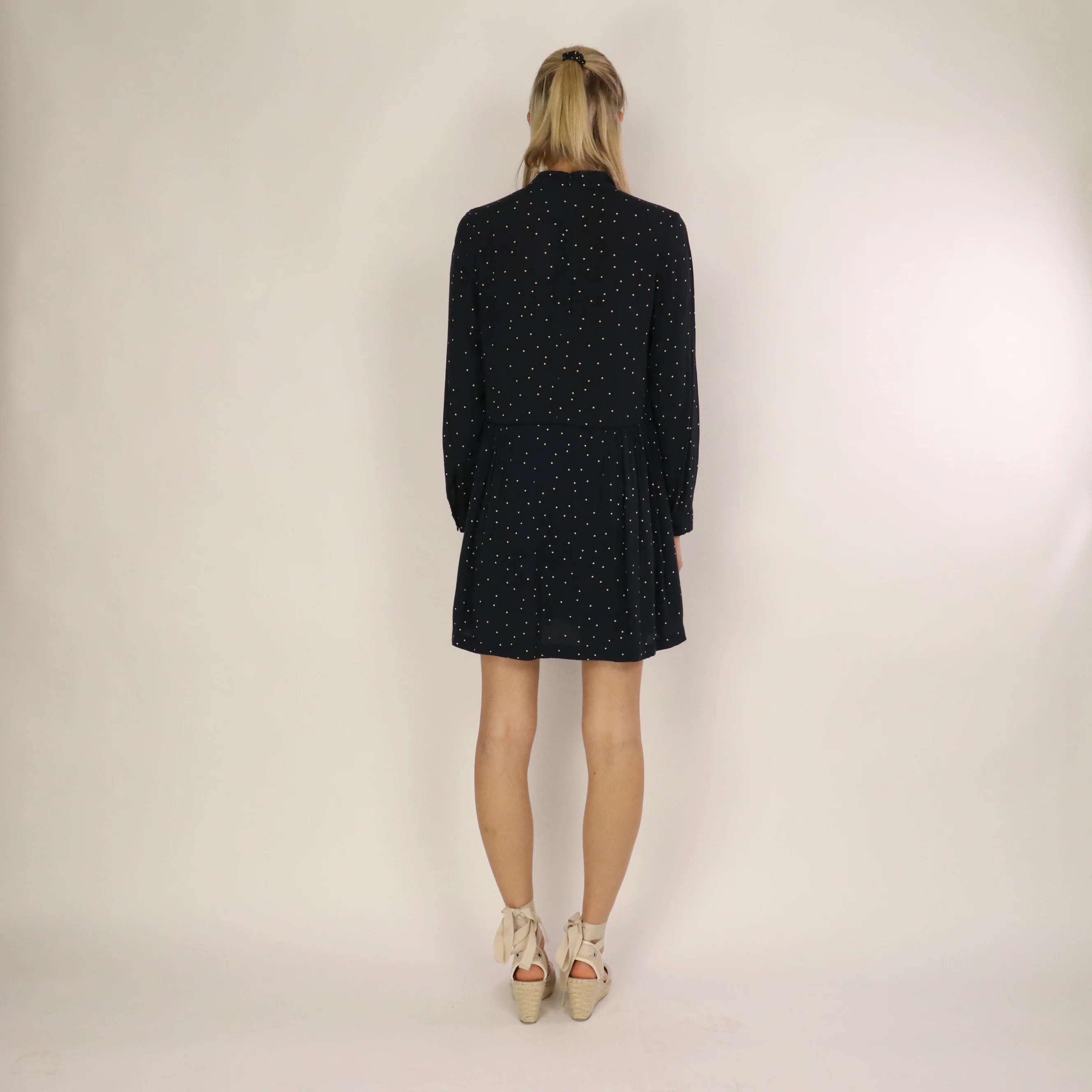 Dress, Size 6 - Image 5