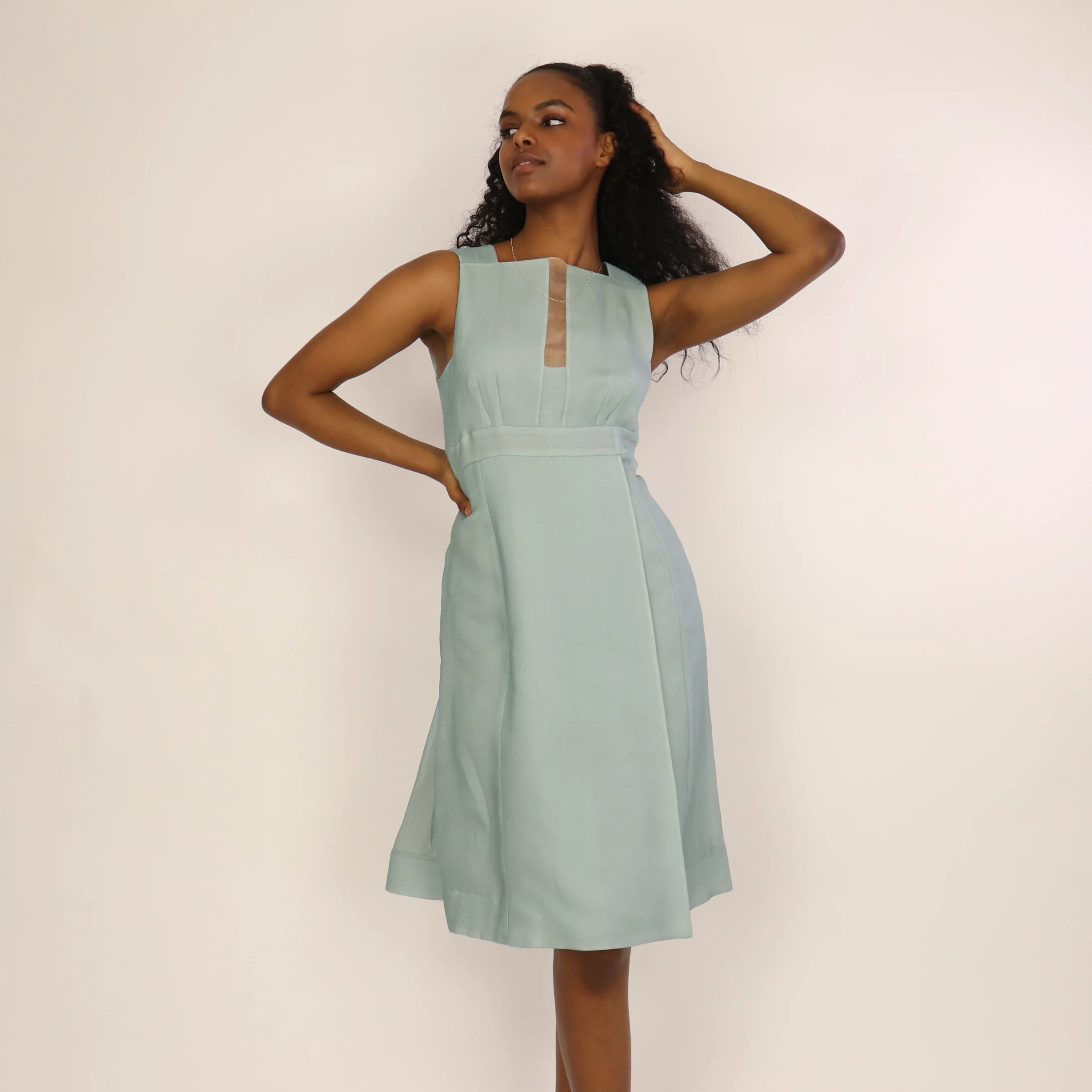 Dress, Size 8 - Image 3