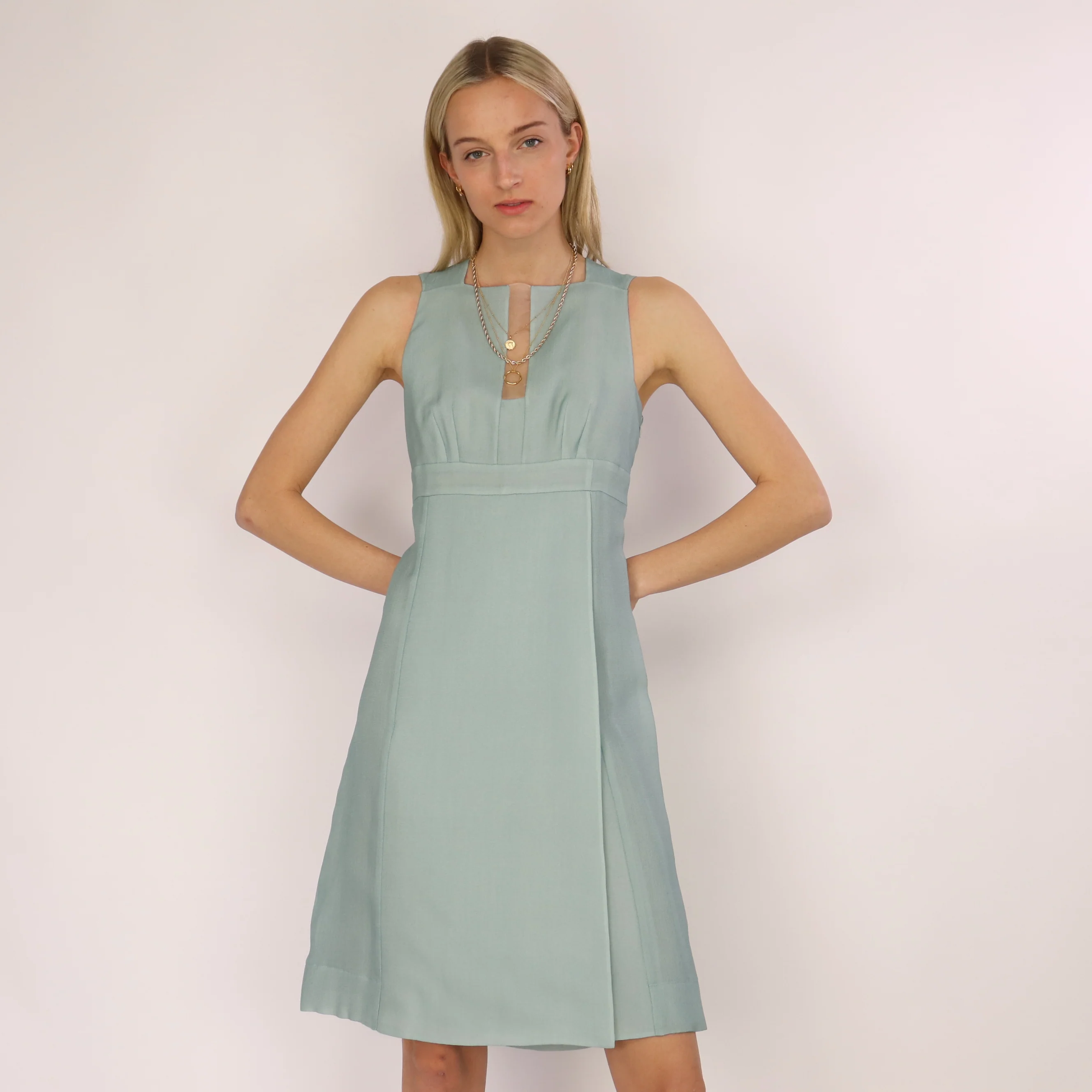 Dress, Size 8 - Image 5