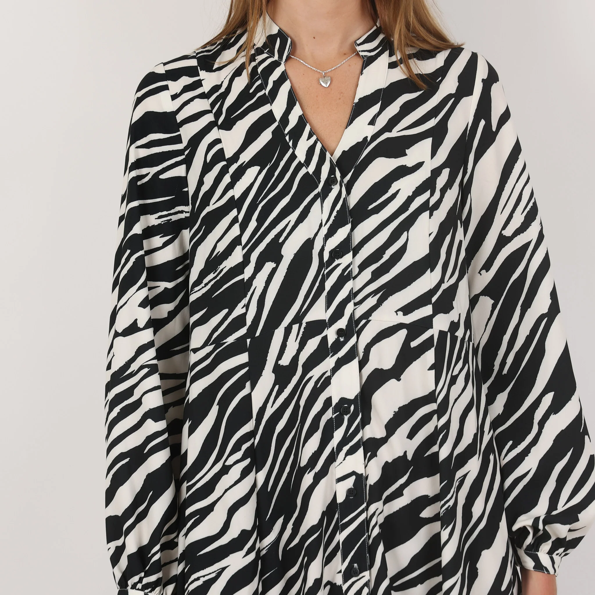 Dress, UK Size 6 - Image 4