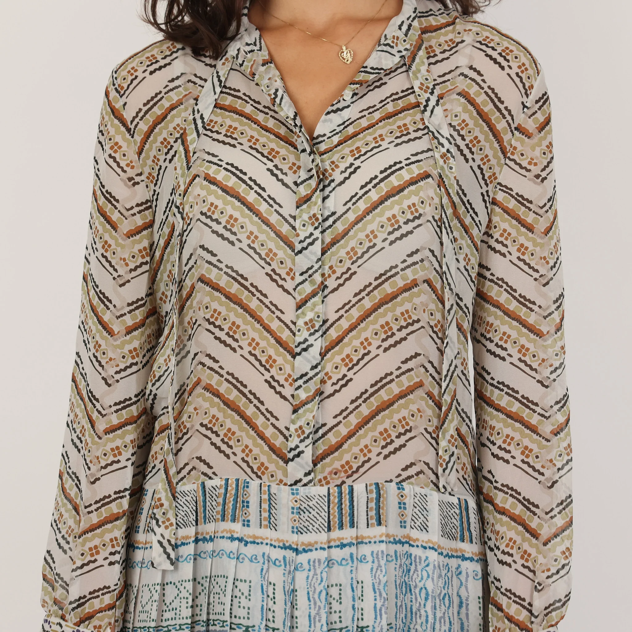 Dress, UK Size 6 - Image 4