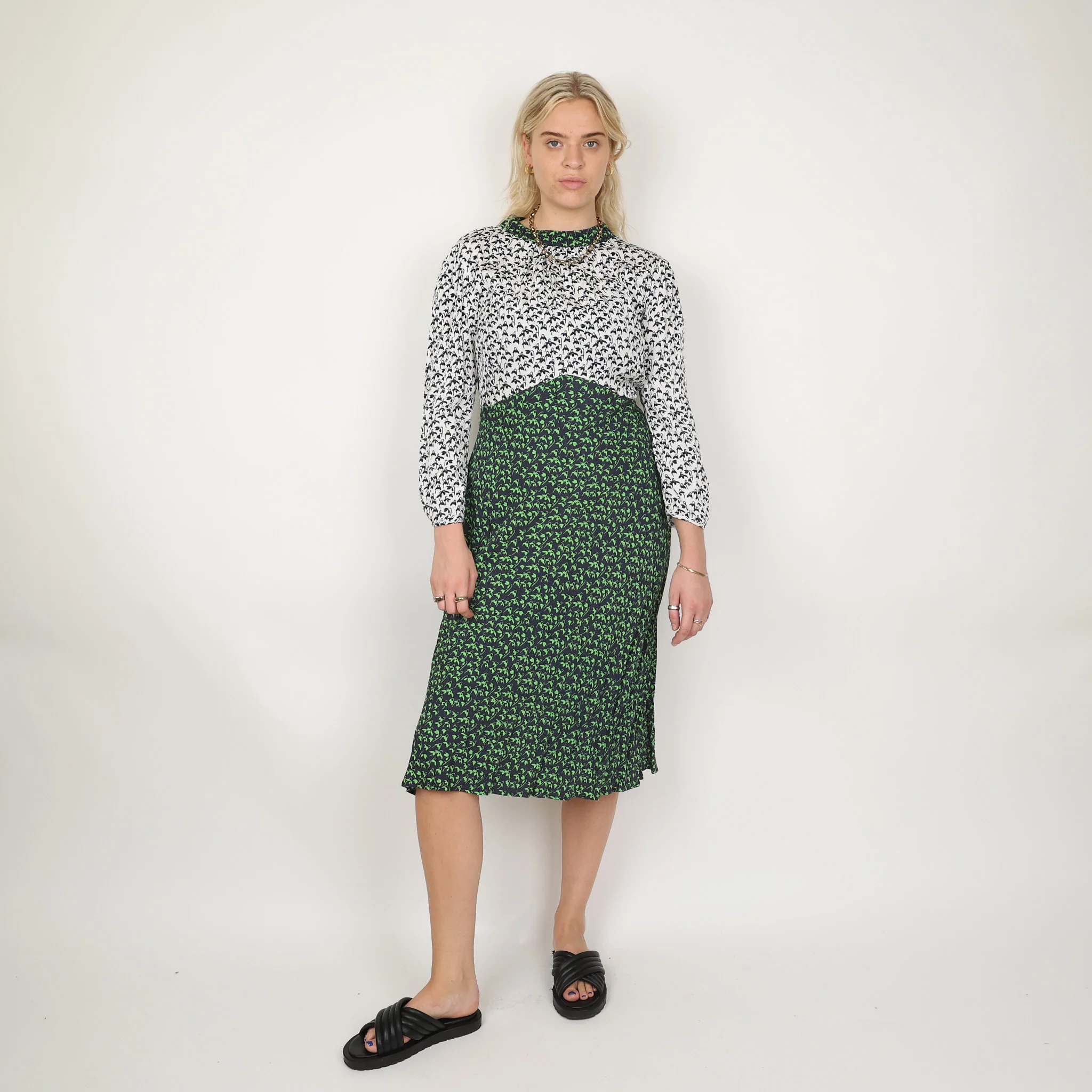 Dress, UK Size 14 - Image 2
