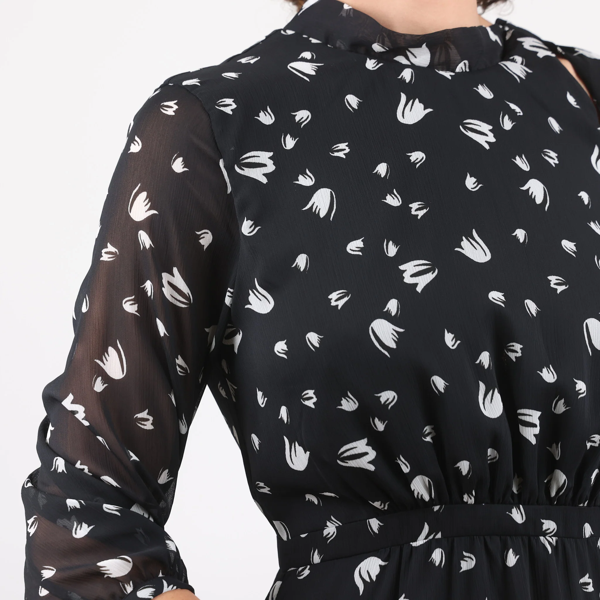 Dress, UK Size 10 - Image 4