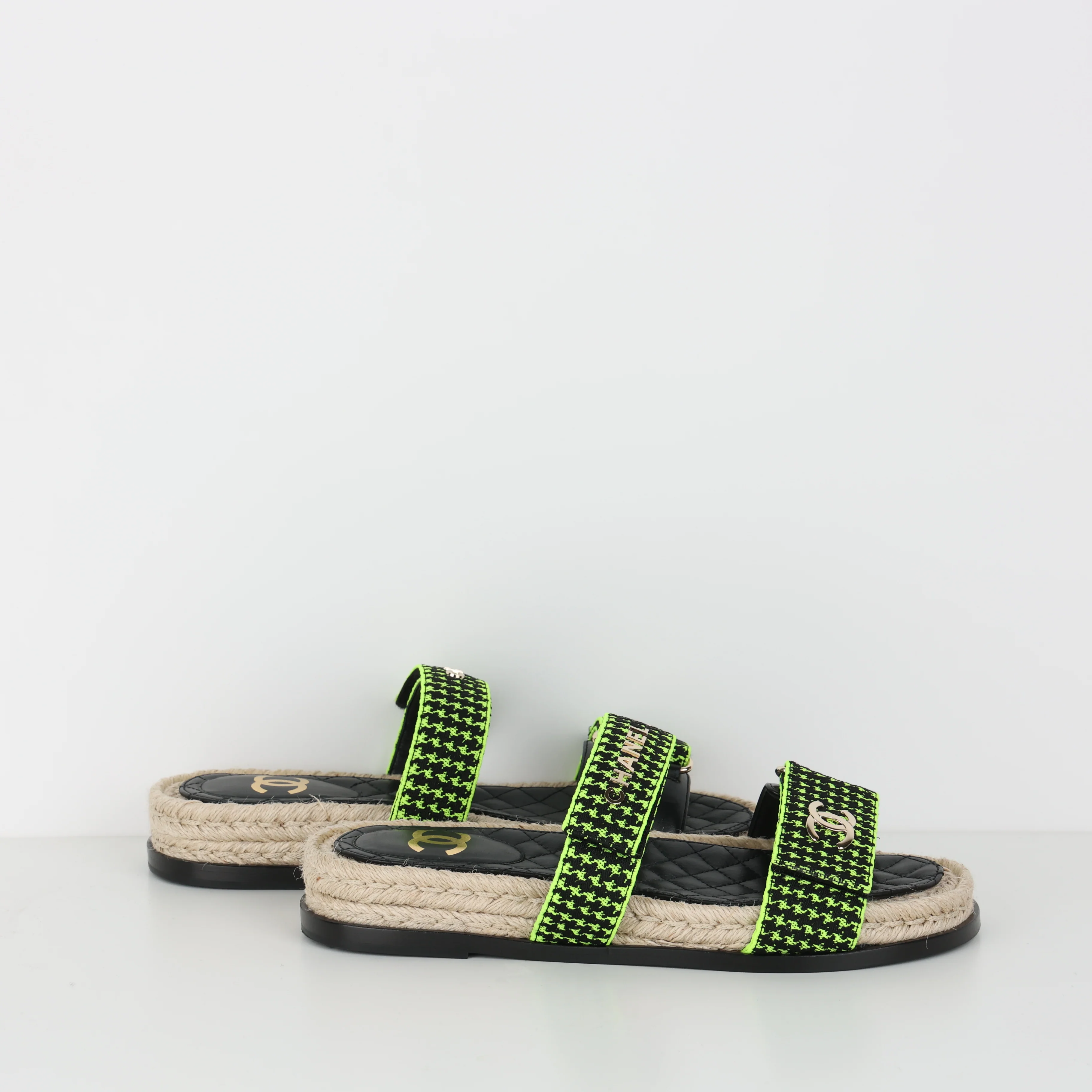 Flats , Shoe Size 40 - Image 2