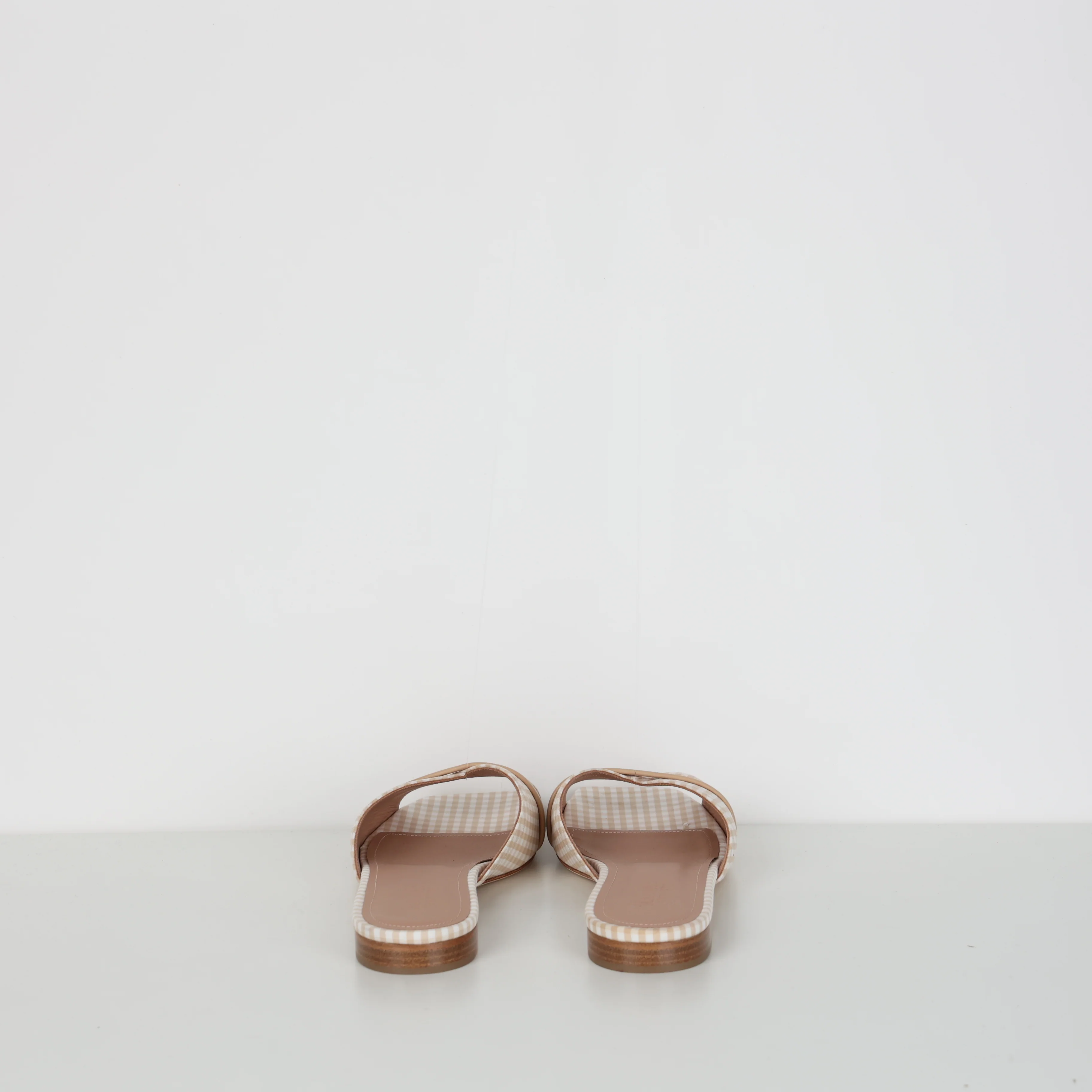 Flats , Shoe Size 38.5 - Image 3
