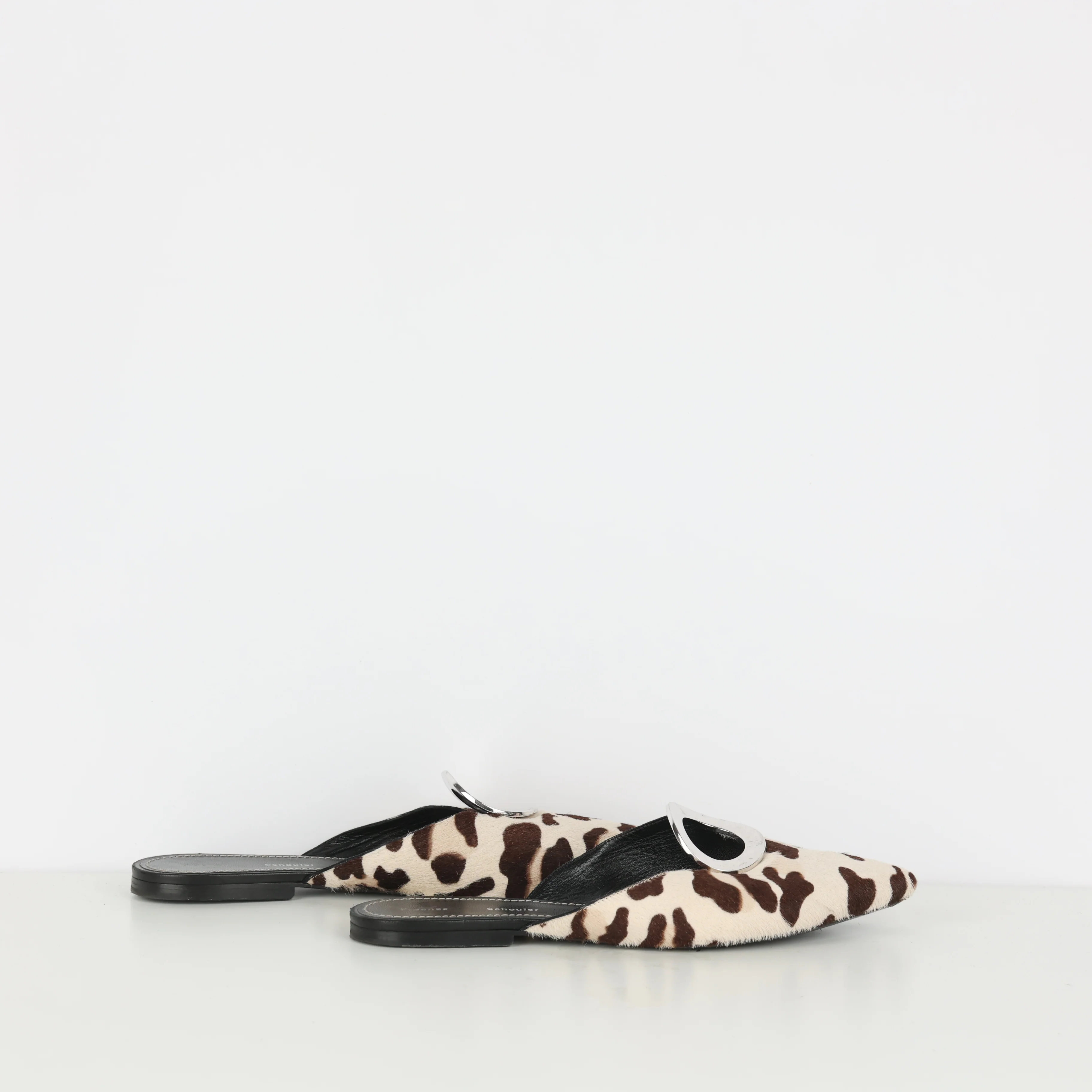 Flats , Shoe Size 39.5 - Image 2