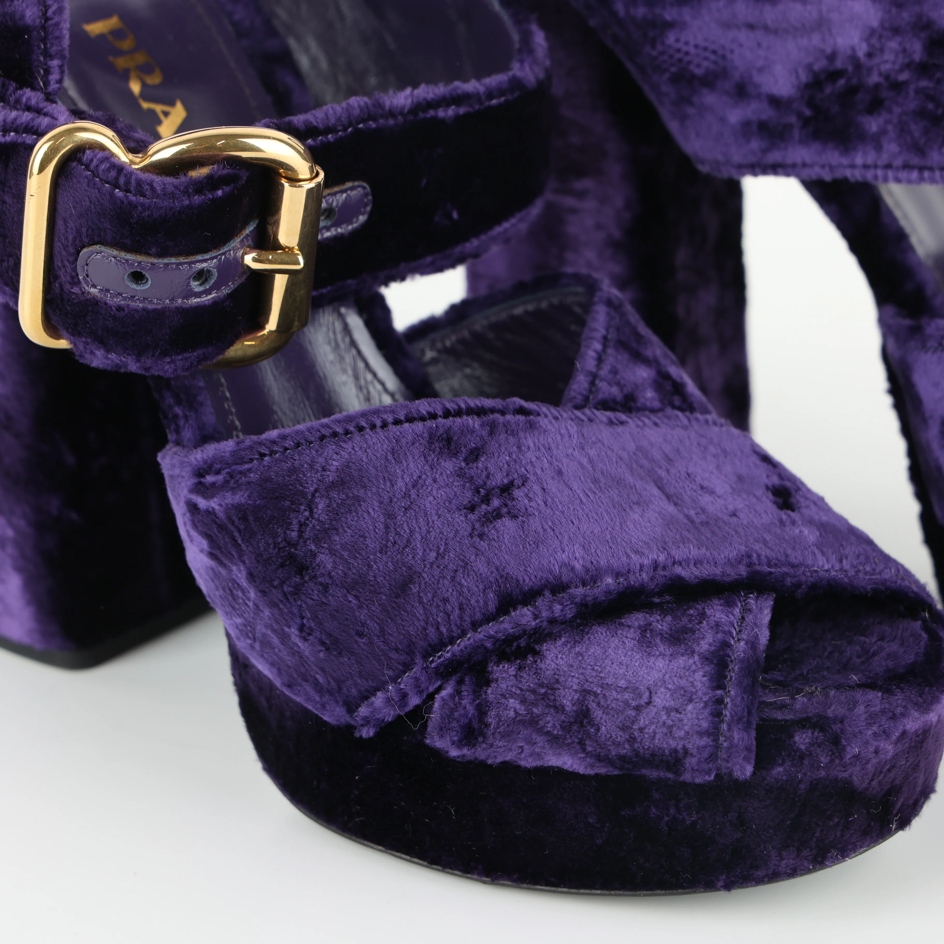 Heels , Shoe Size 39 - Image 4