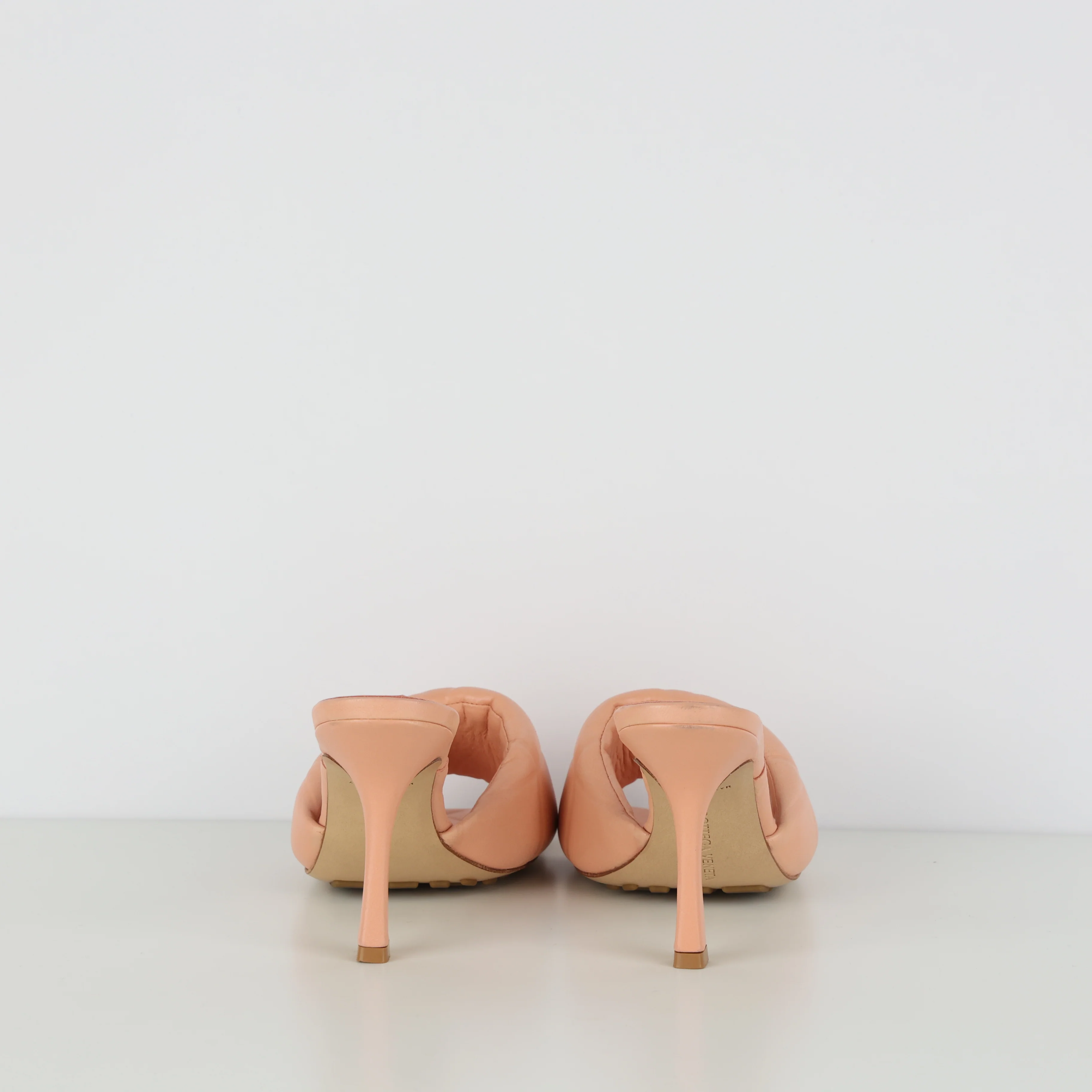 Heels , Shoe Size 37 - Image 4
