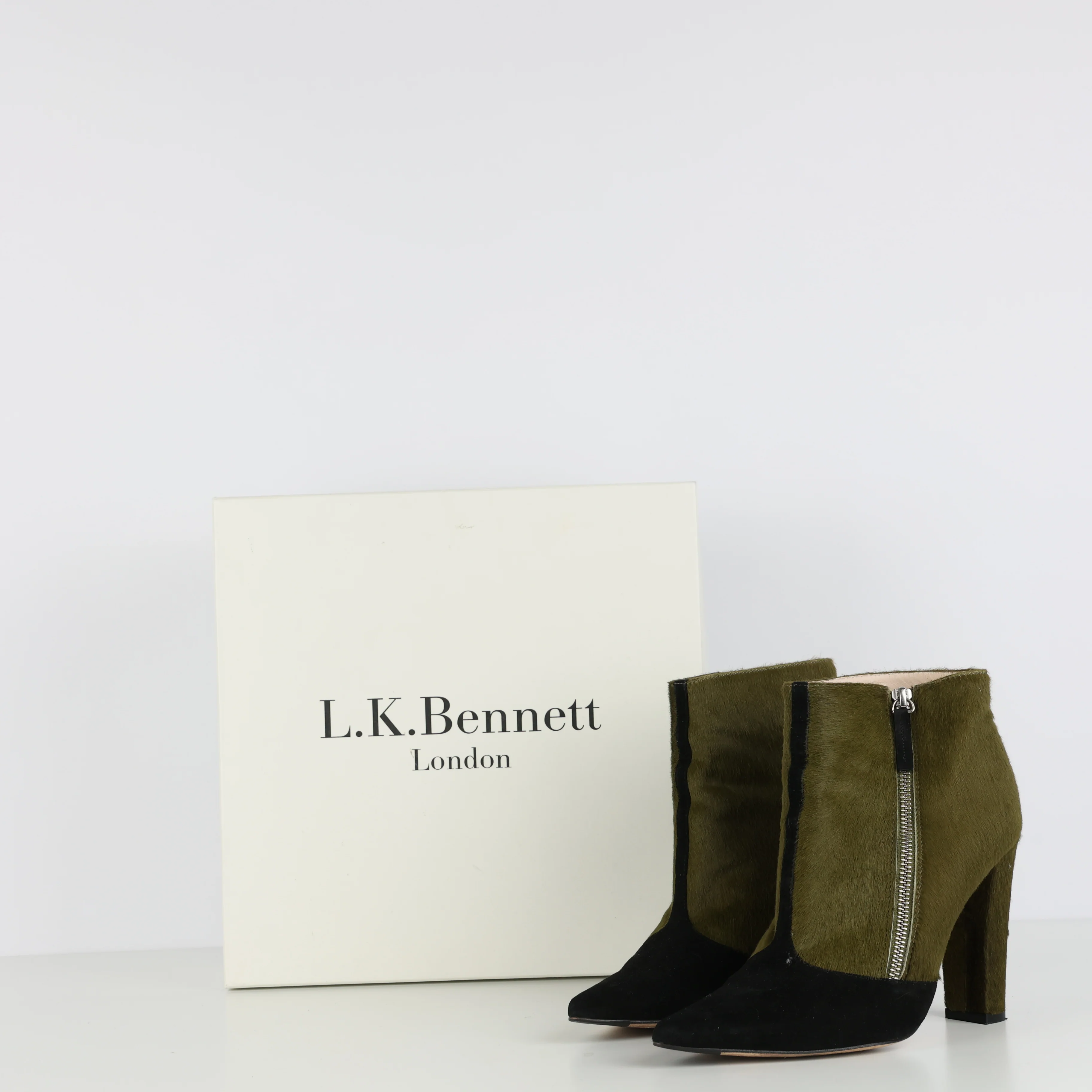 Heels , Shoe Size 40 - Image 6