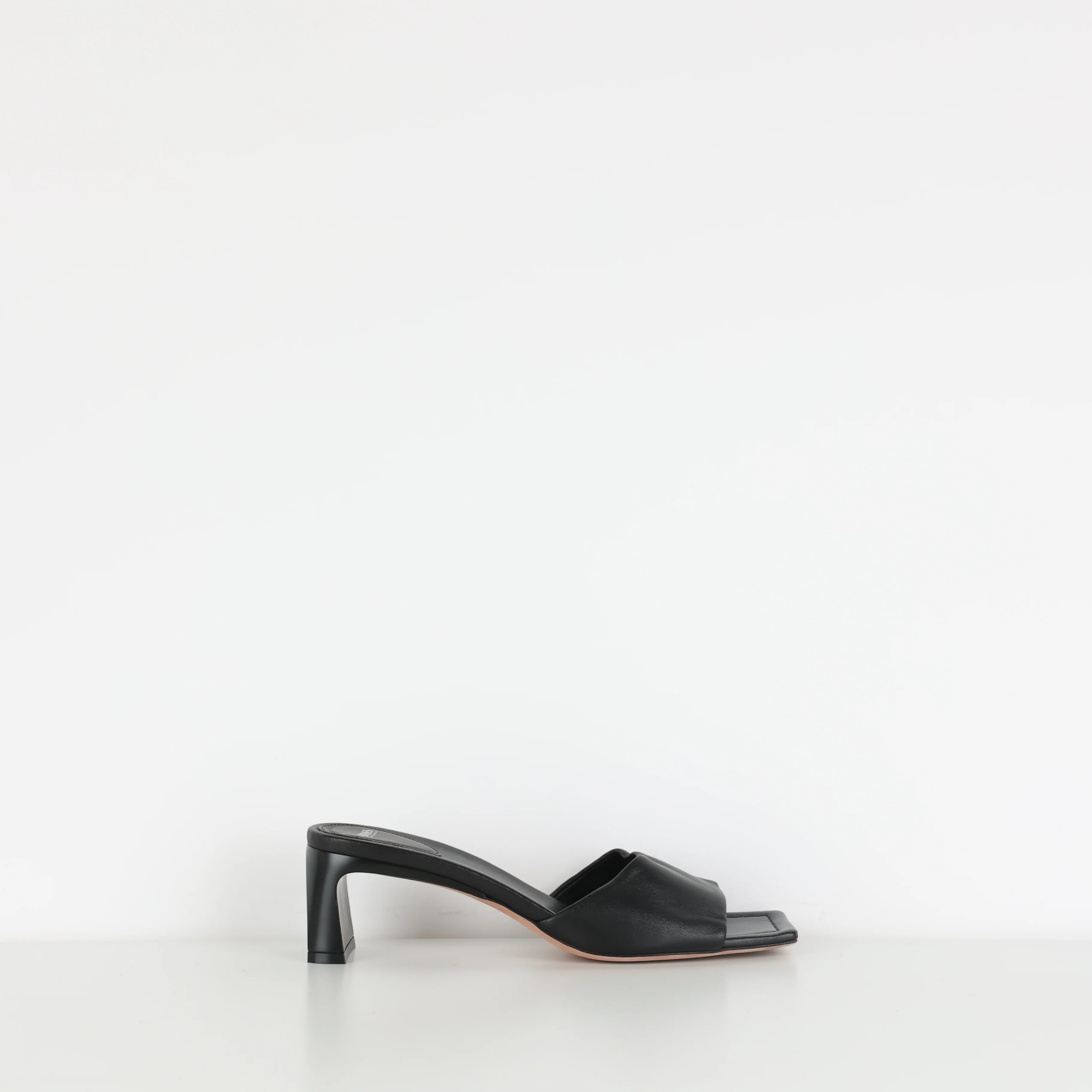 Heels , Shoe Size 39