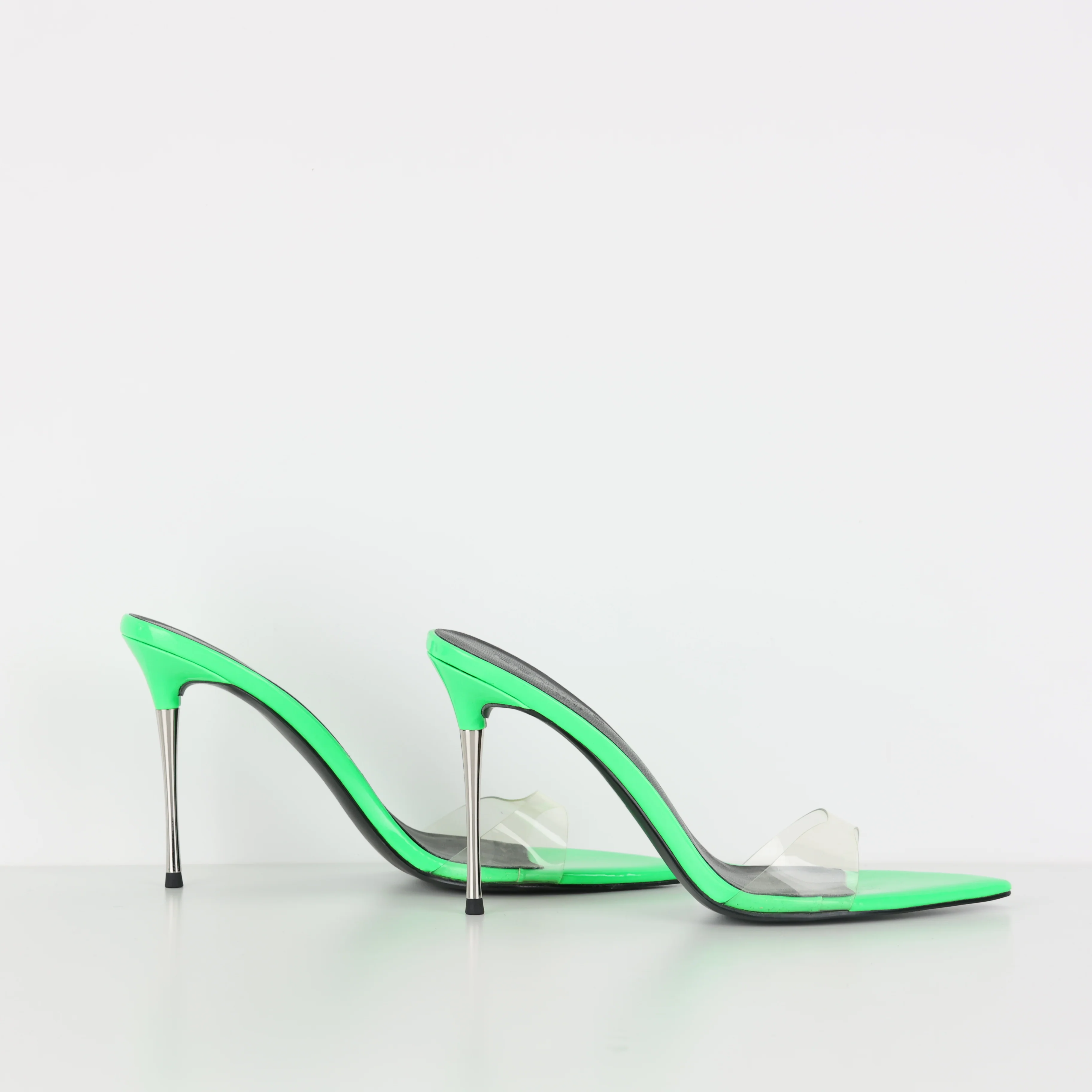 Heels , Shoe Size 39 - Image 5