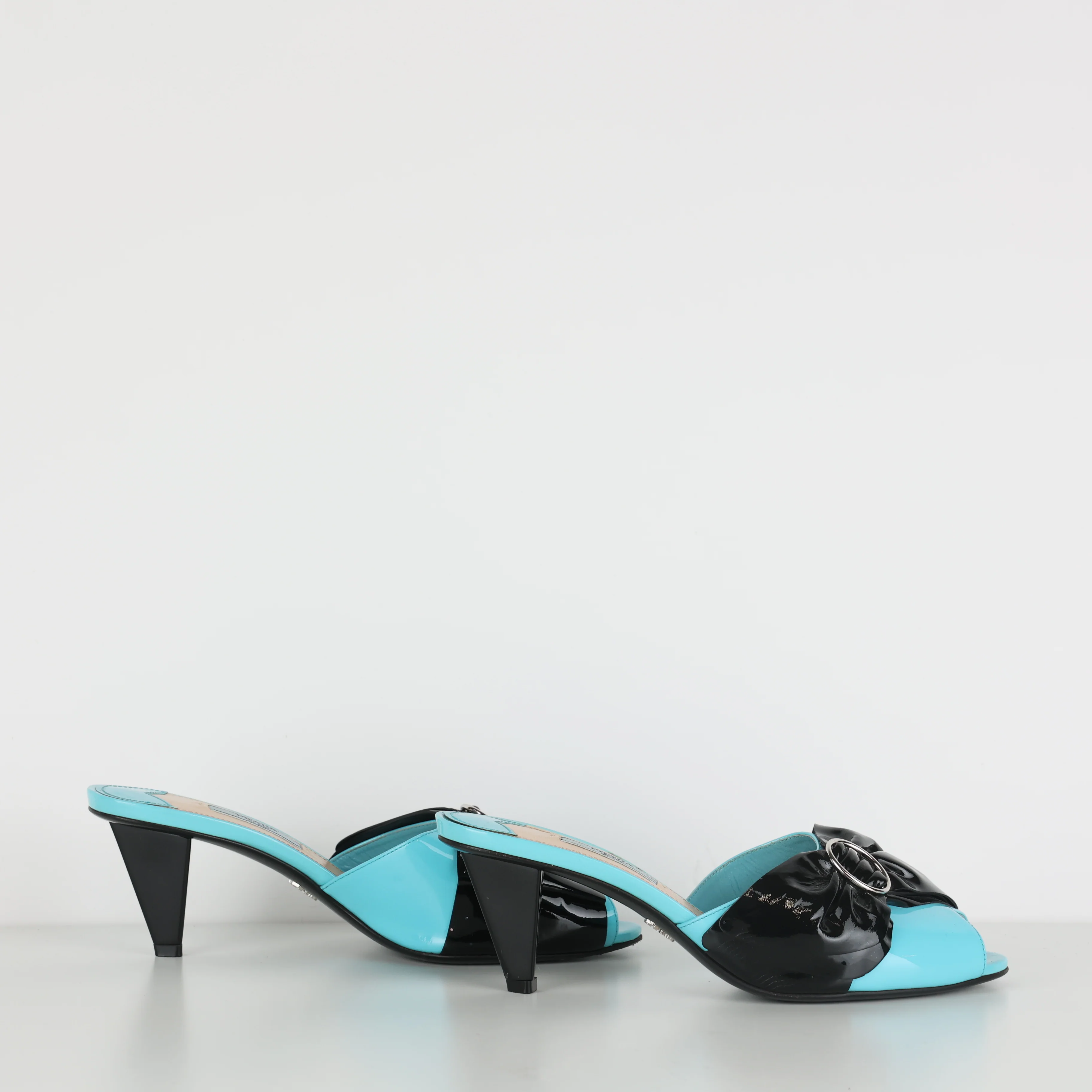 Heels , Shoe Size 39 - Image 2