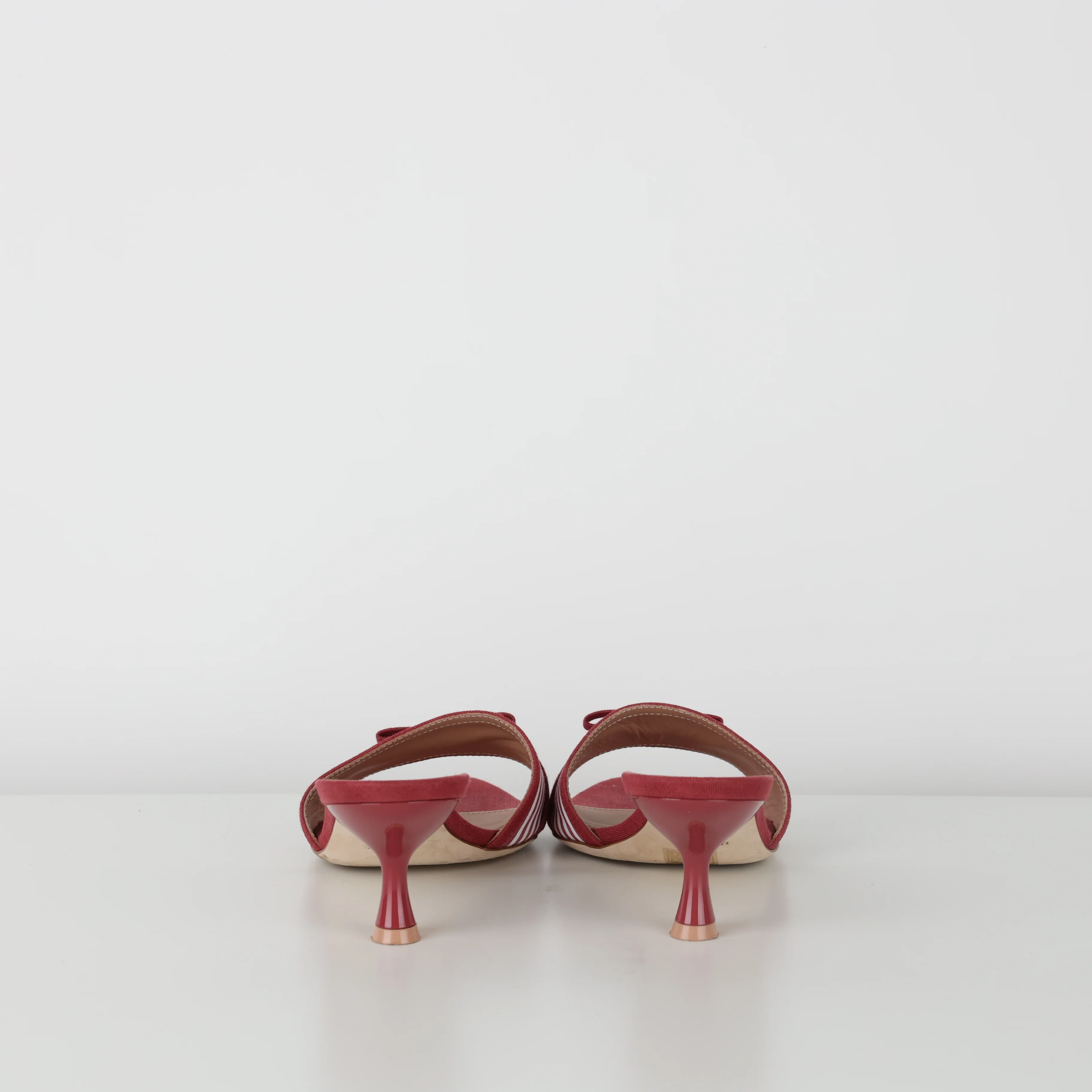 Heels , Shoe Size 39 - Image 3