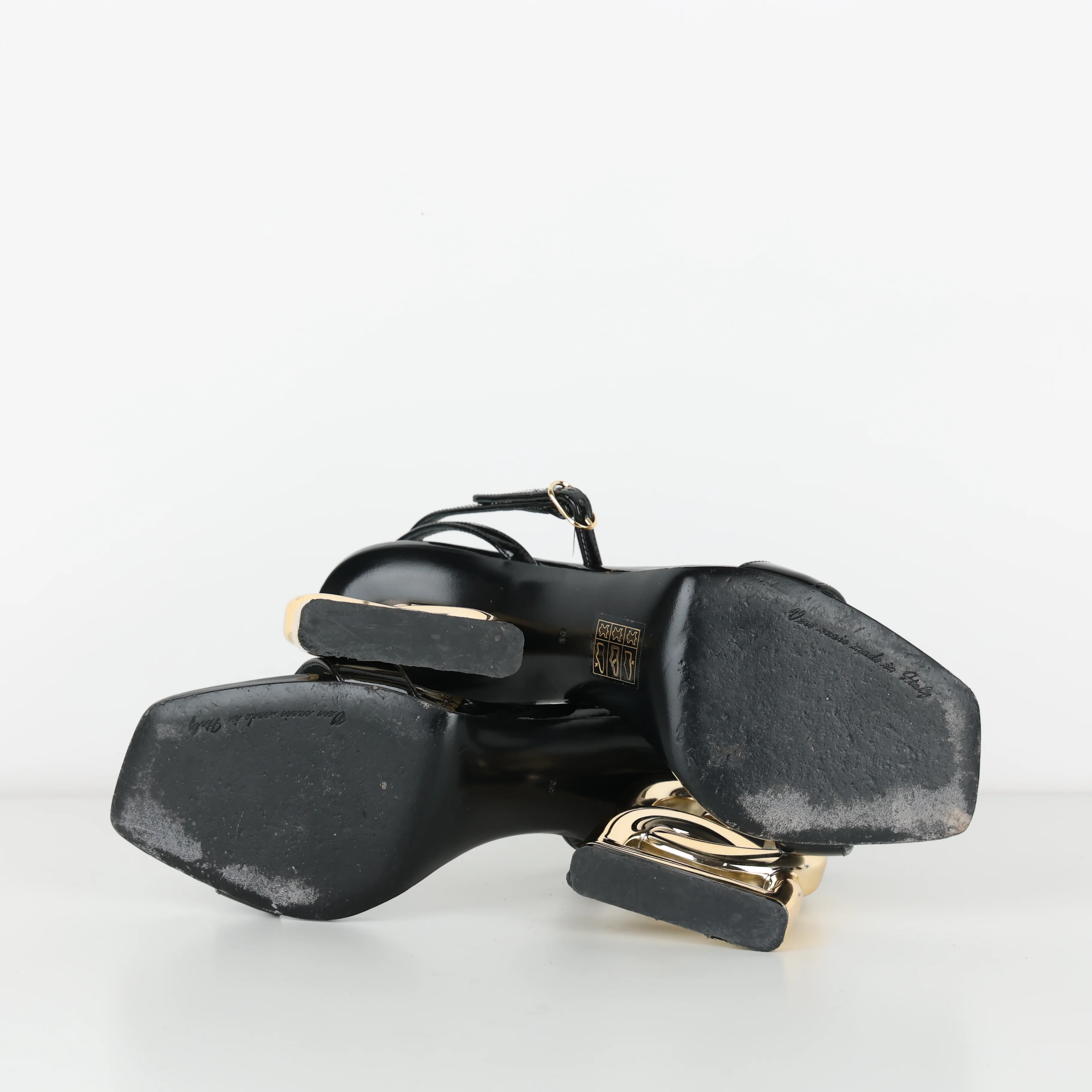 Heels , Shoe Size 39 - Image 6