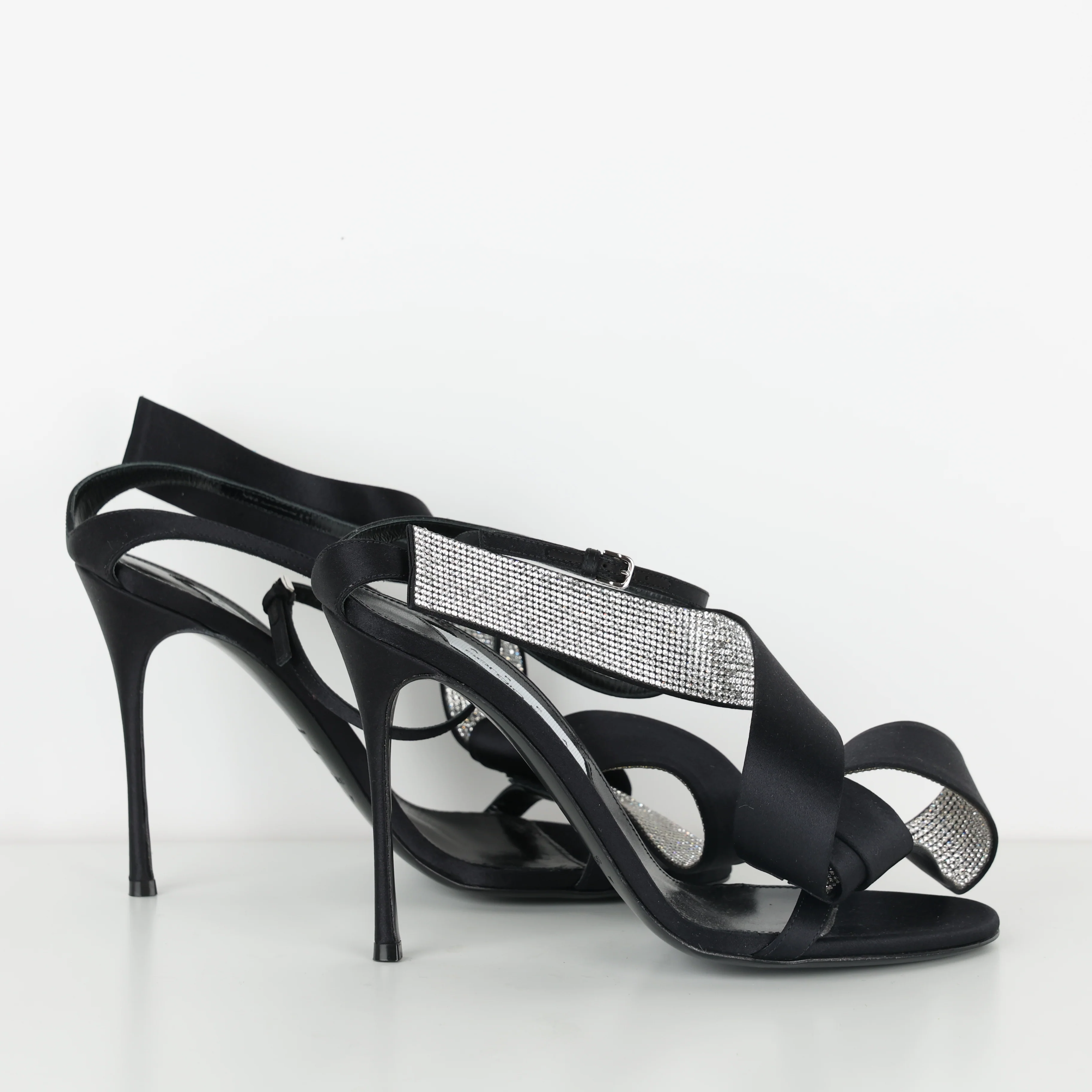 Heels , Shoe Size 39 - Image 5