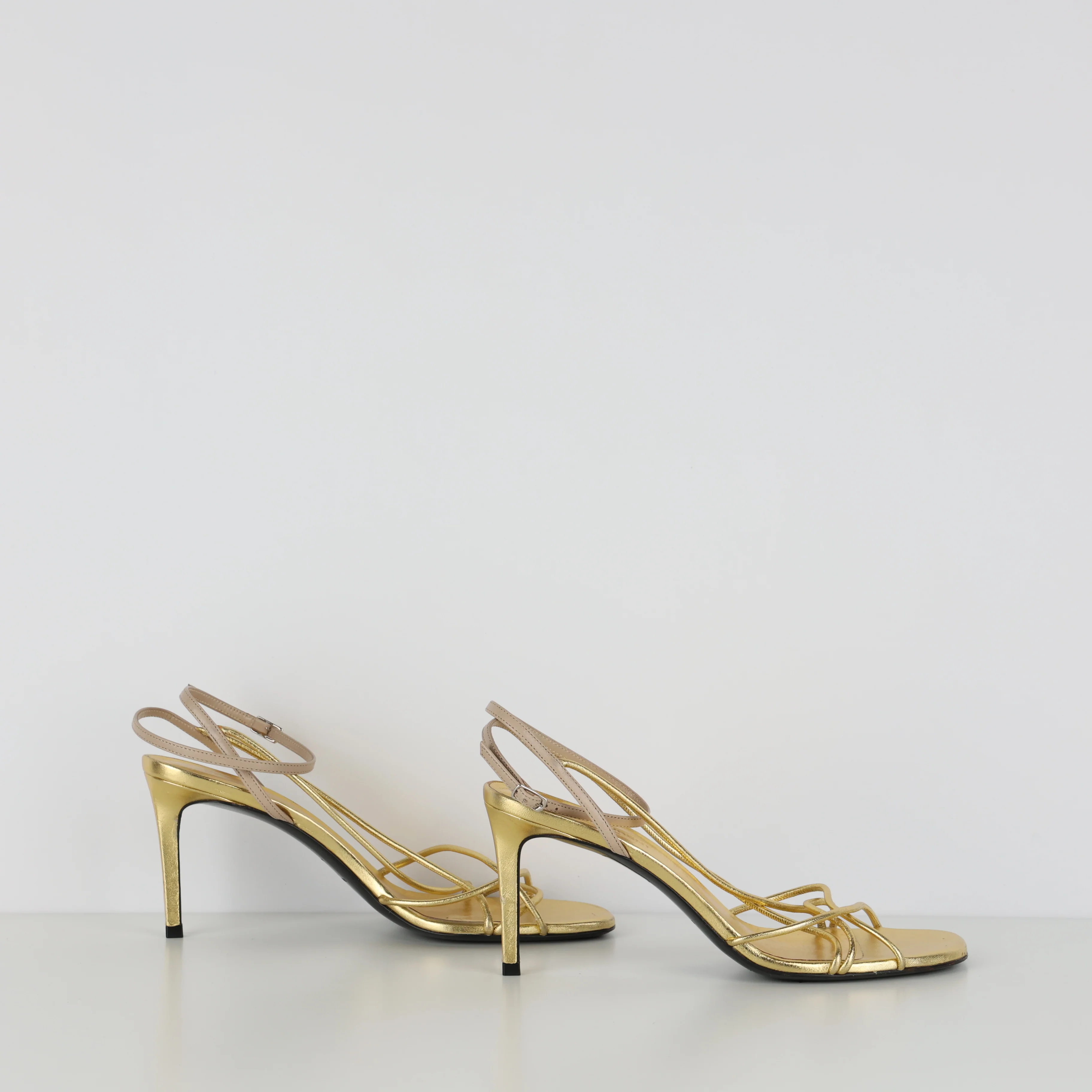 Heels , Shoe Size 39.5 - Image 3