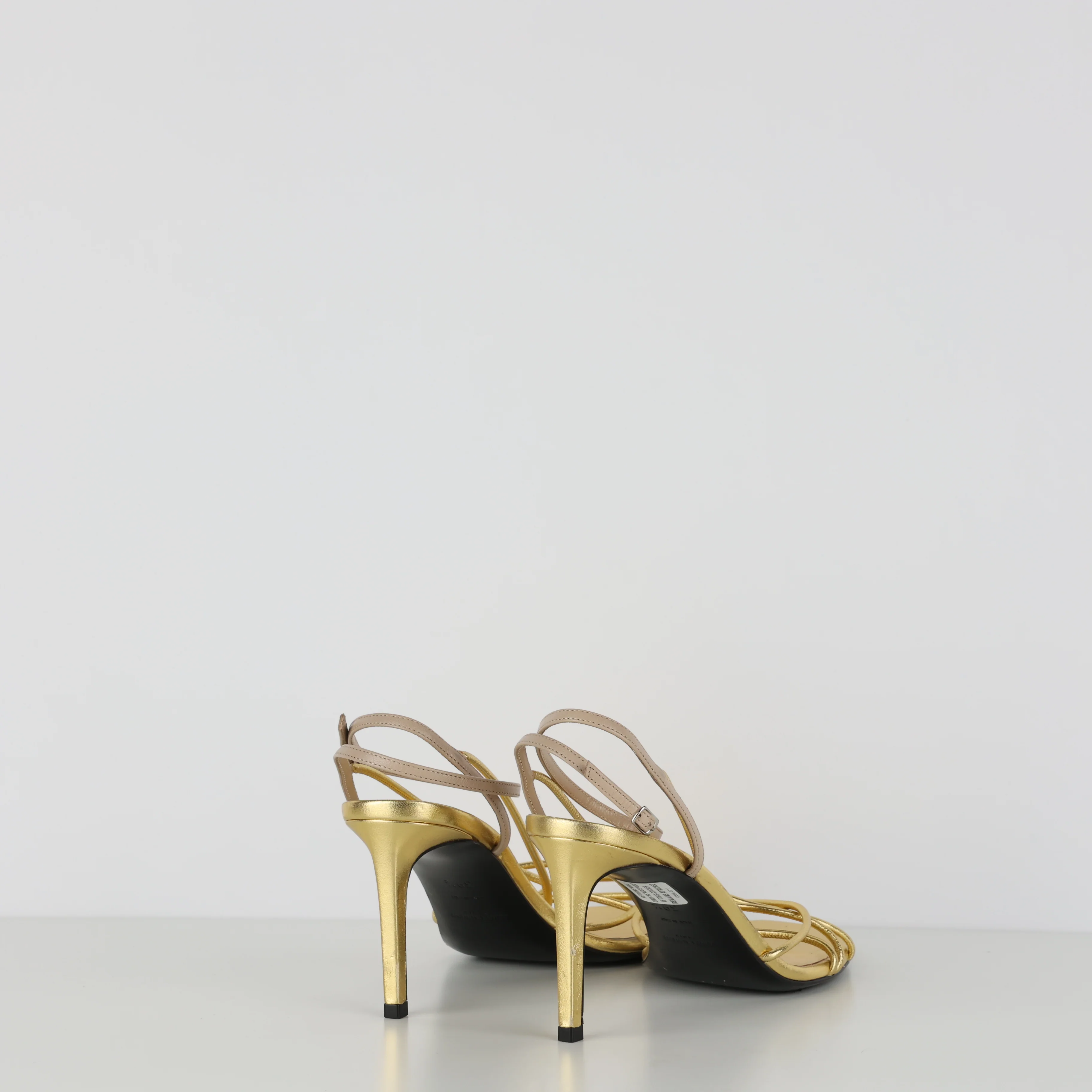 Heels , Shoe Size 39.5 - Image 4