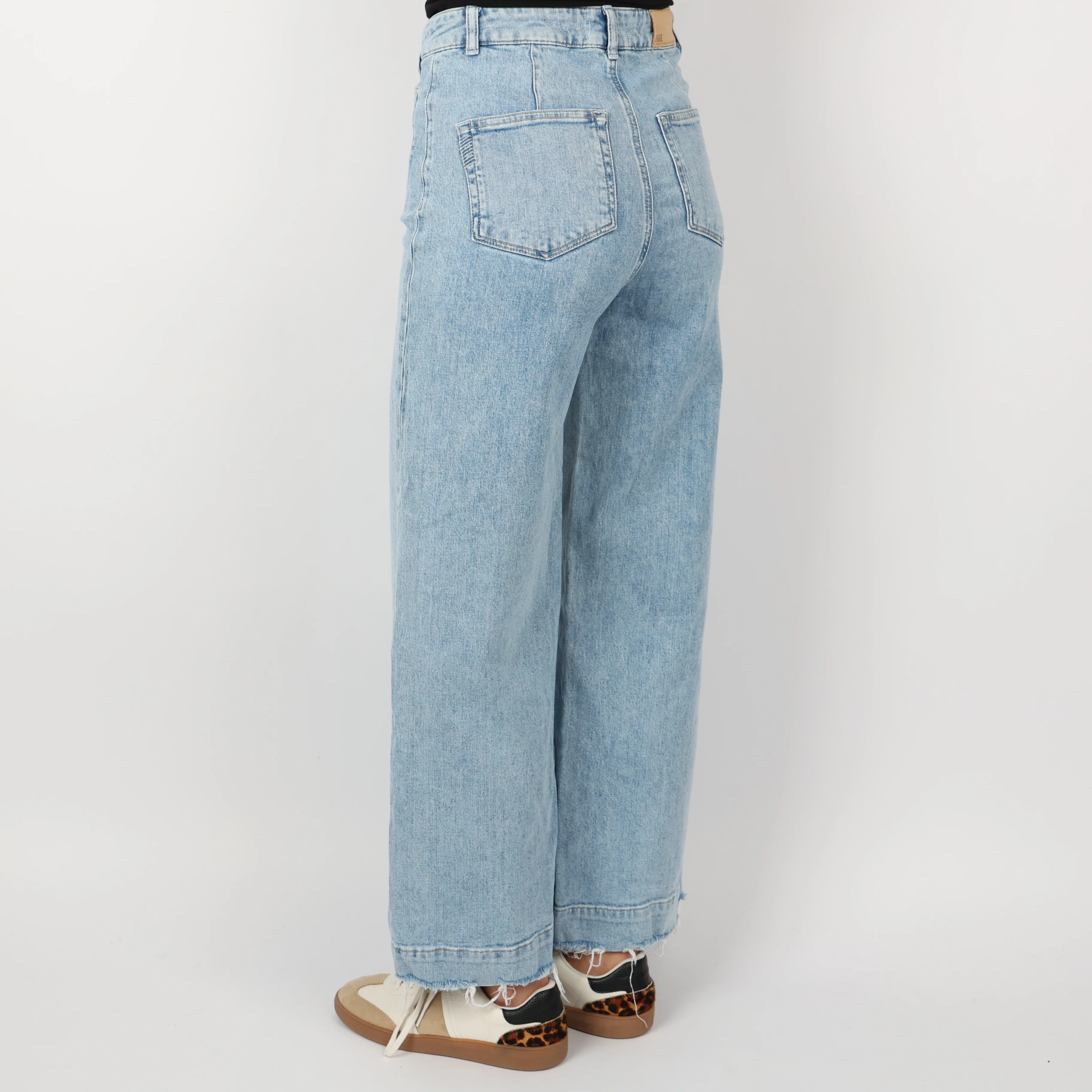Jeans, Waist 28 - Image 3