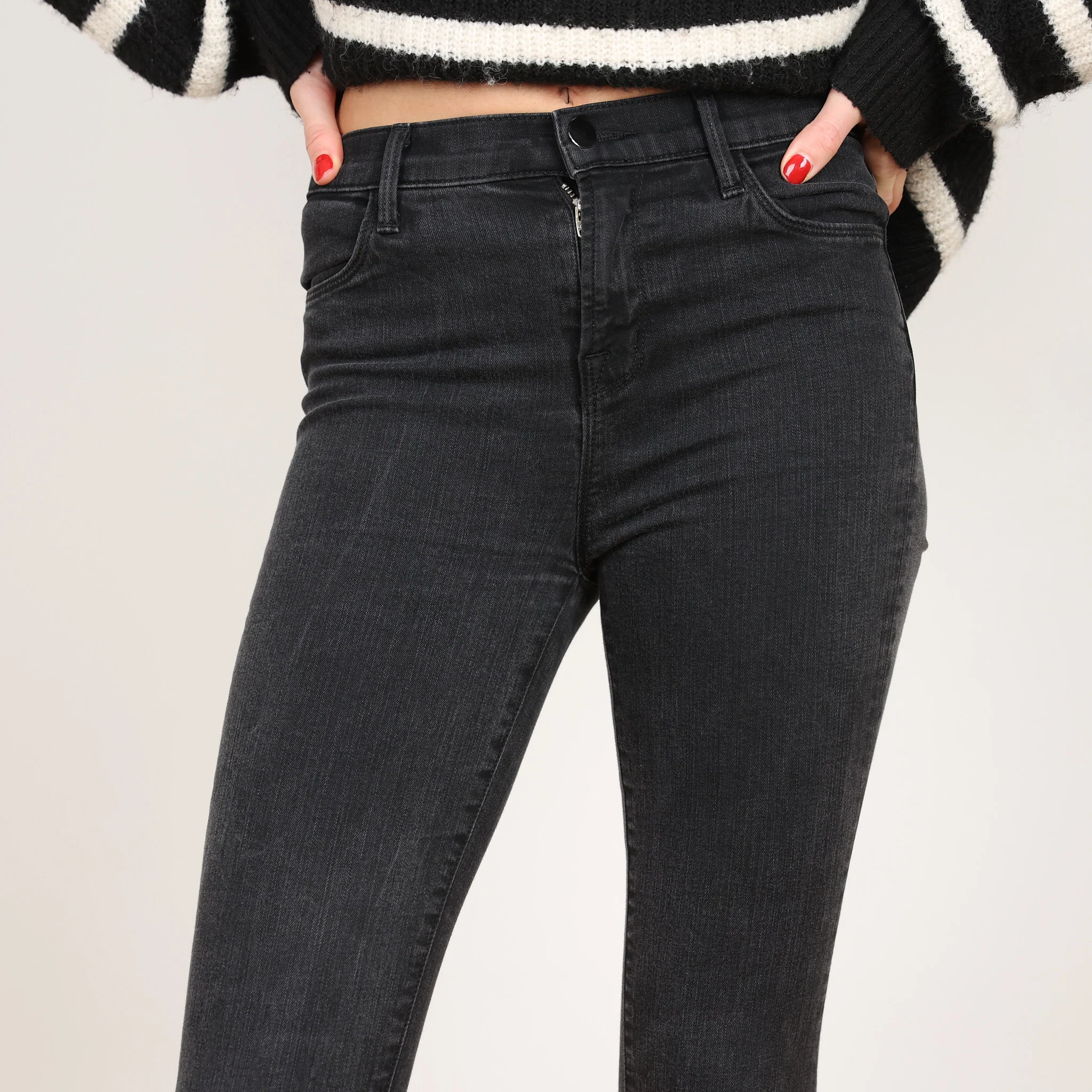 Jeans, Waist 26 - Image 5