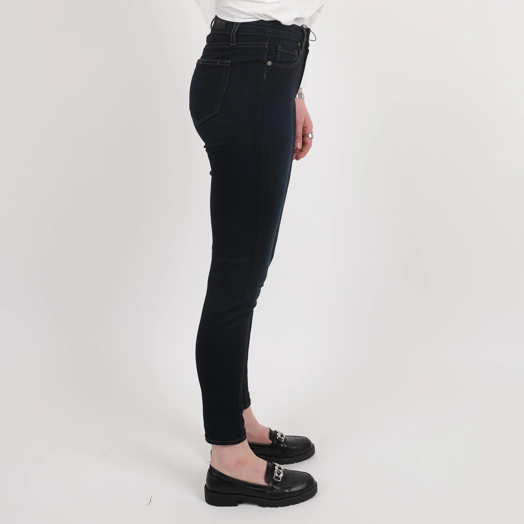Jeans, Waist 26 - Image 5