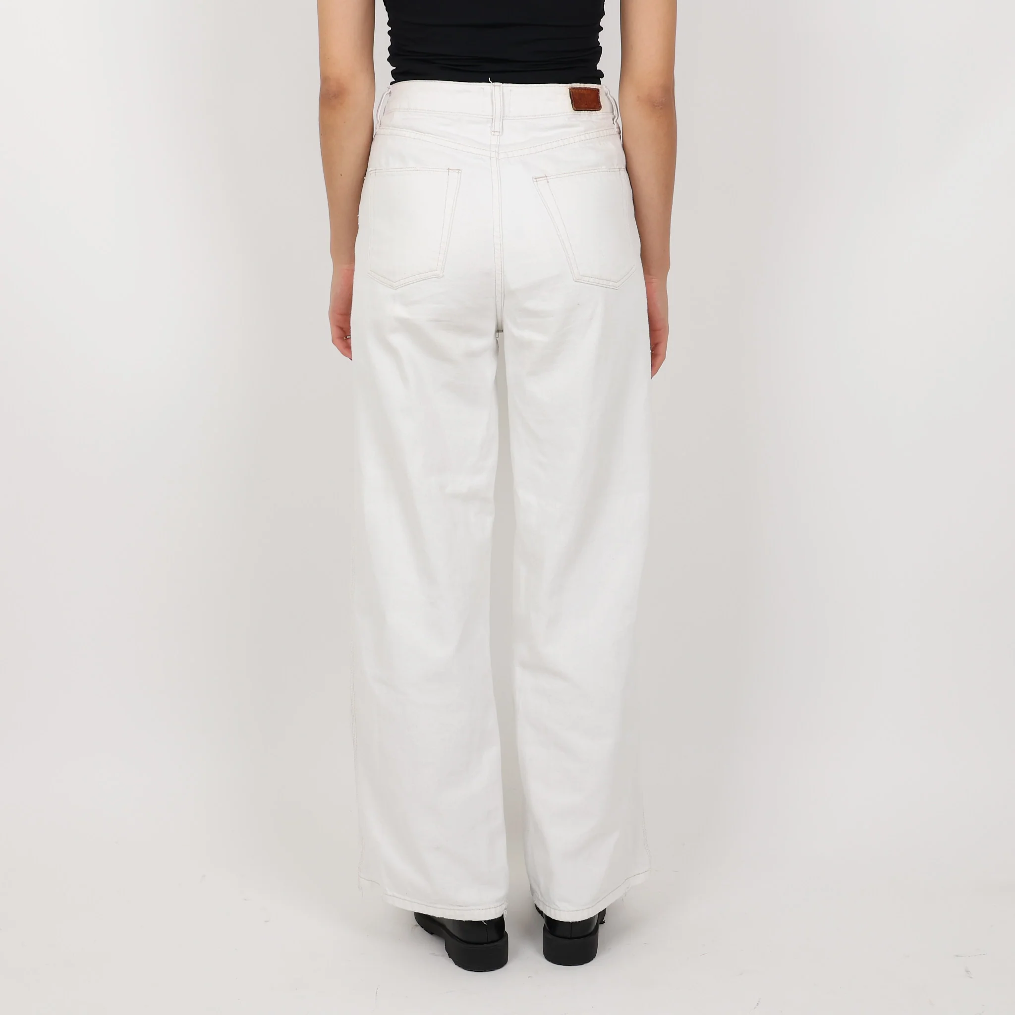 Jeans, Waist 27 - Image 3