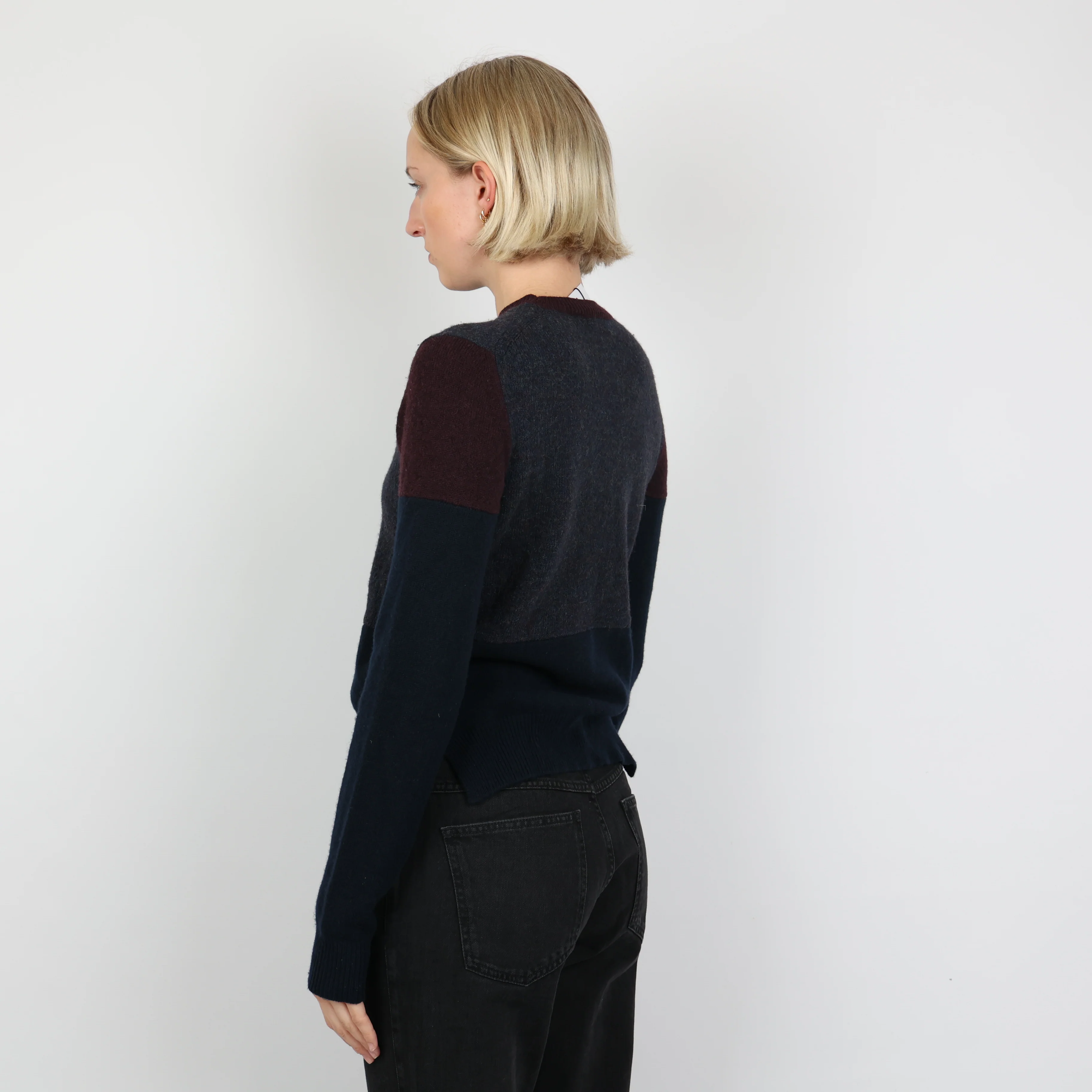 Knitwear, UK Size 4 - Image 3