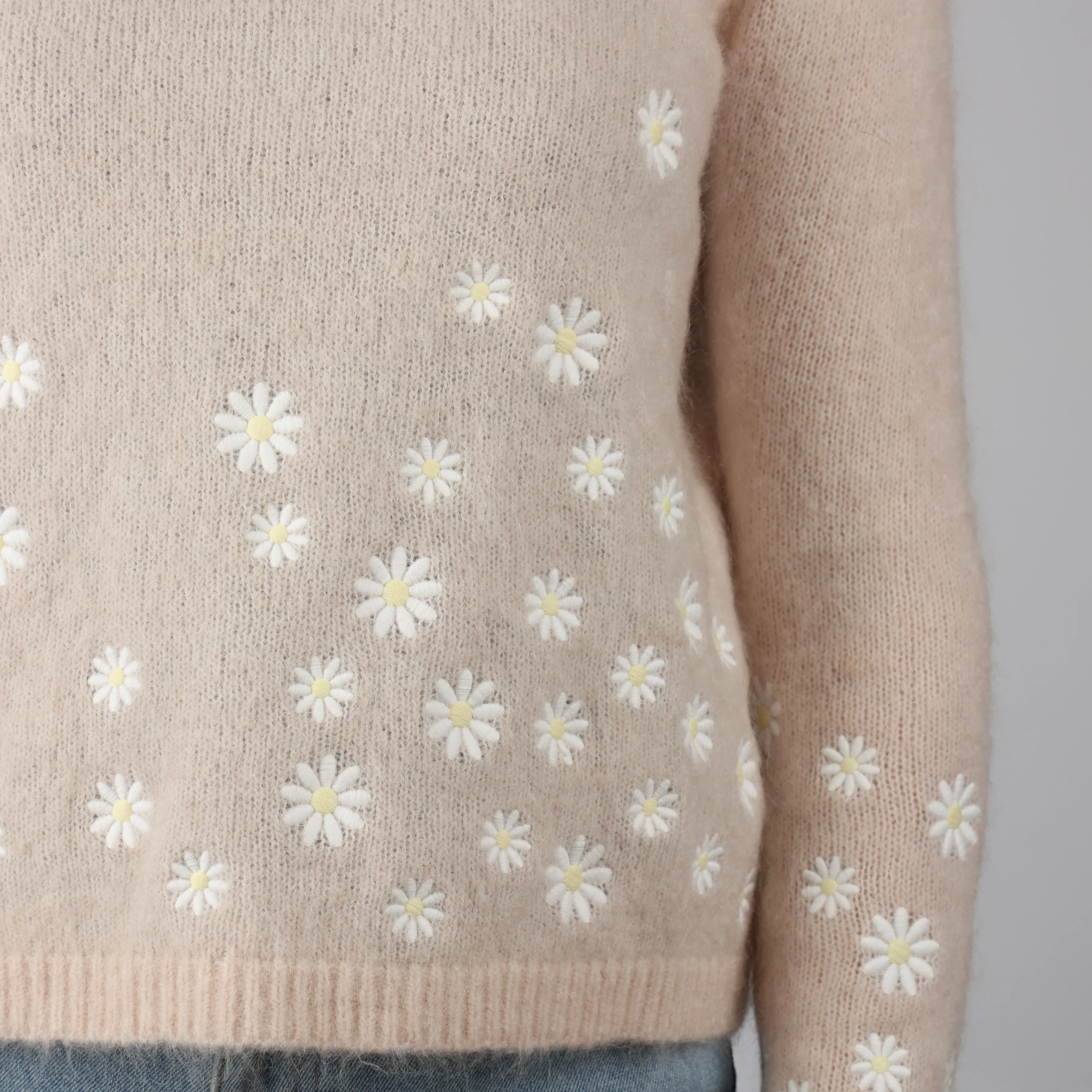 Knitwear, UK Size 8 - Image 4