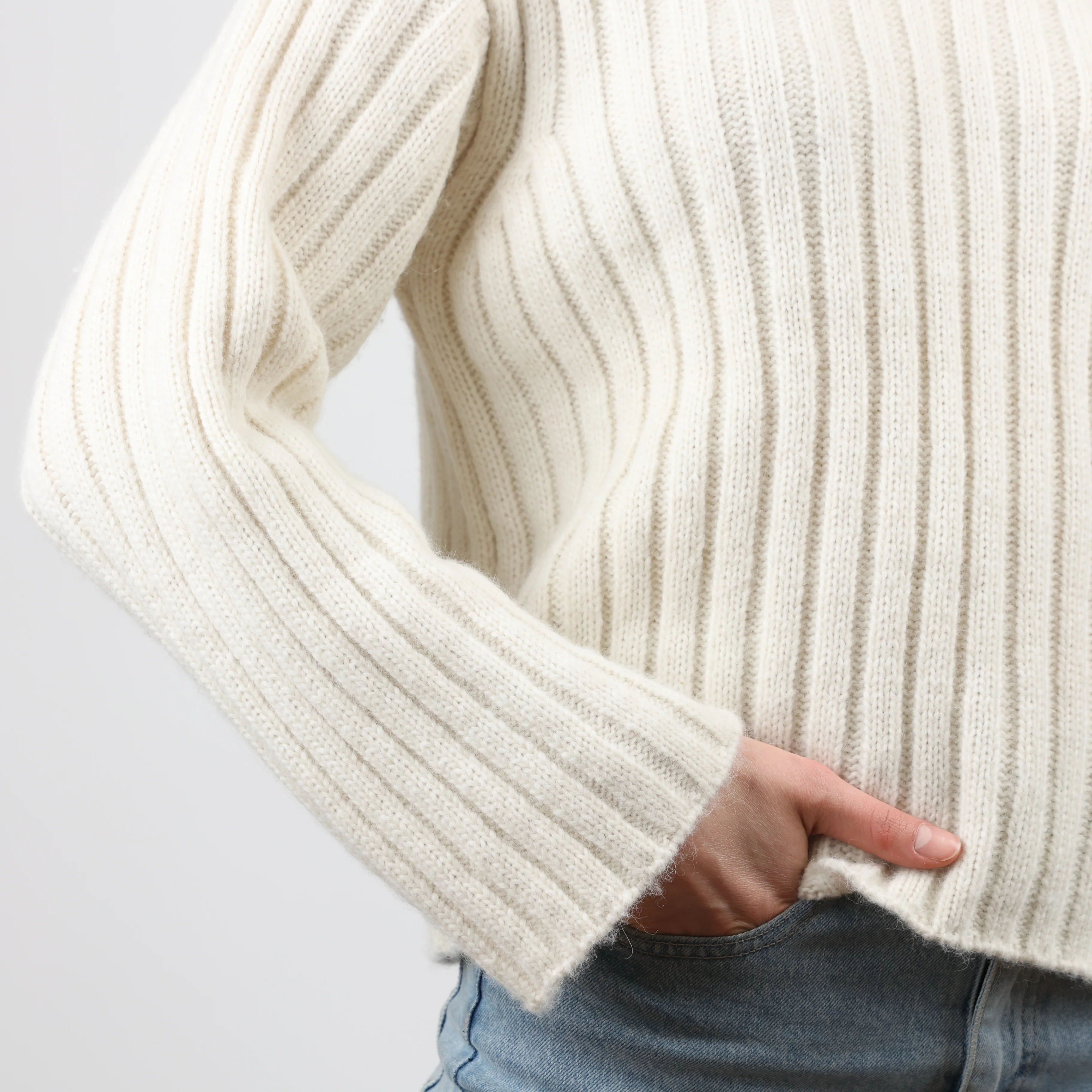 Knitwear, UK Size 8 - Image 4