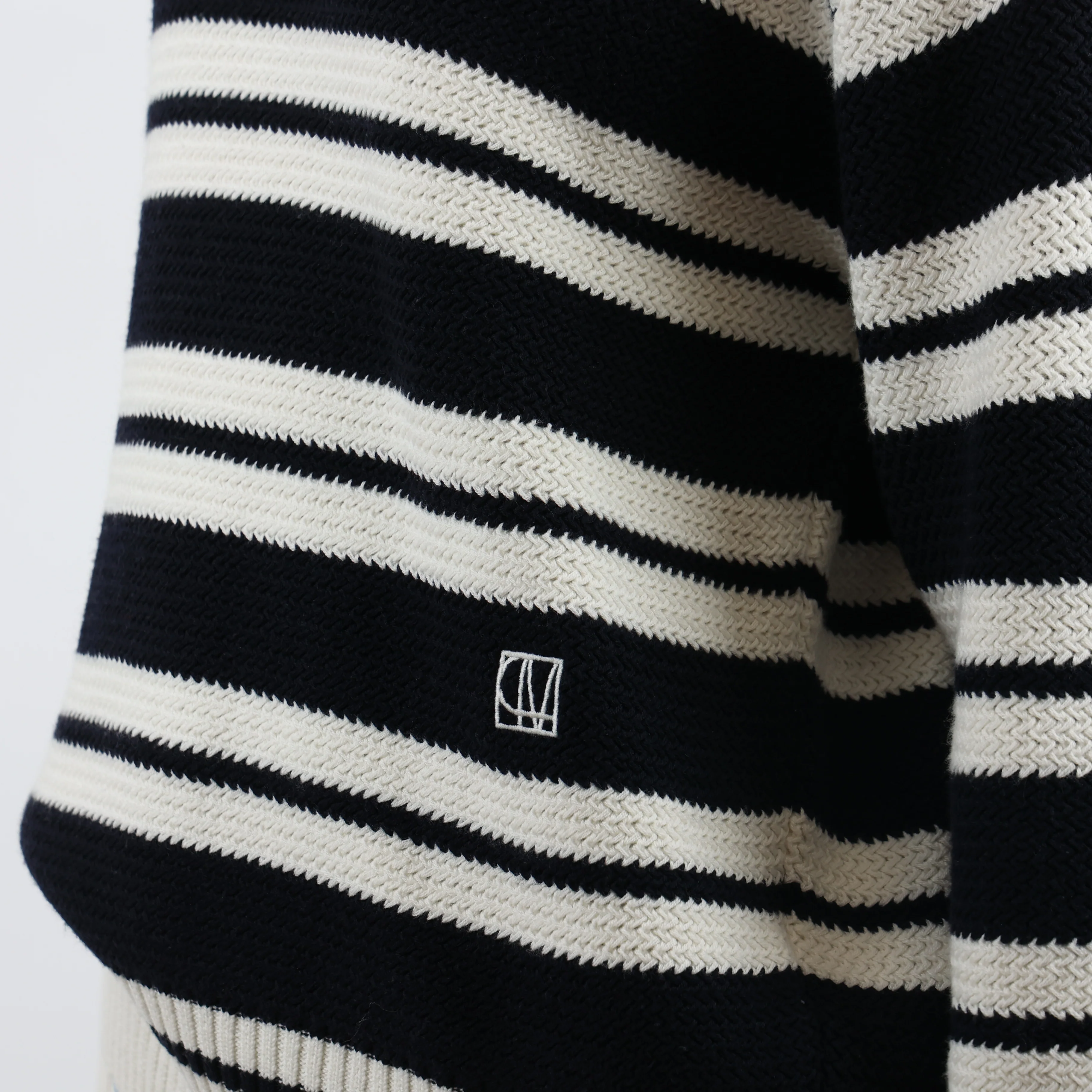 Knitwear, UK Size 6 - Image 6