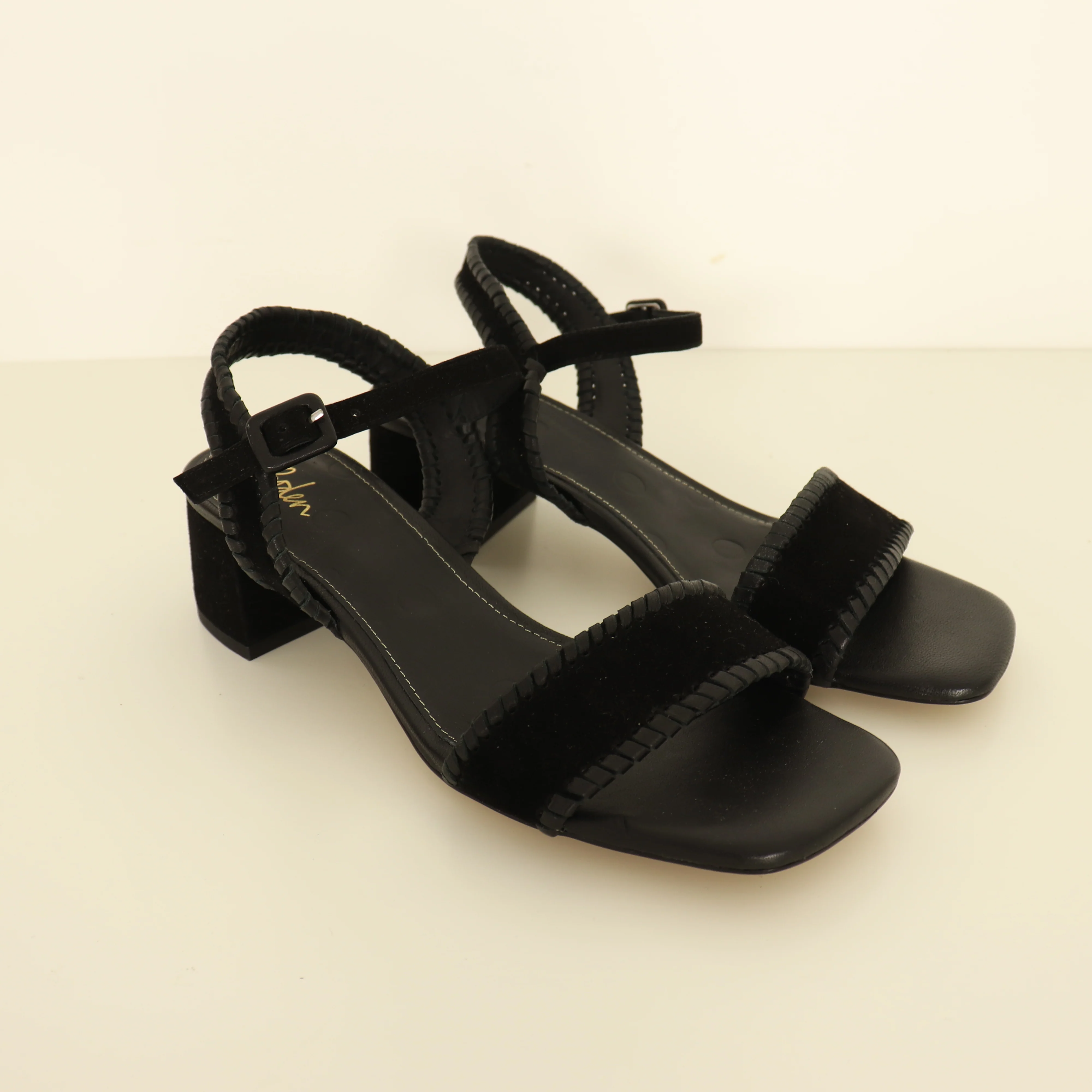 Sandals, Size 39 - Image 2