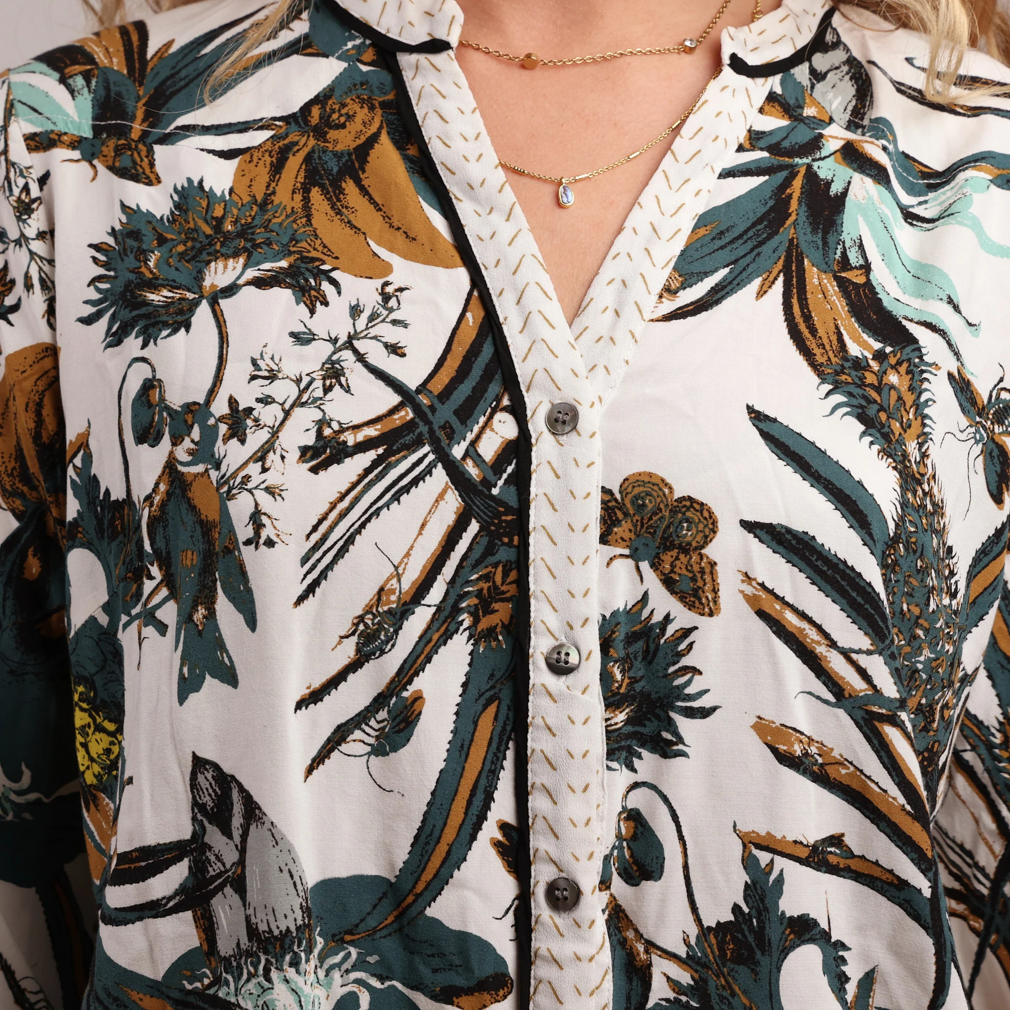 Shirt, UK Size 10 - Image 2