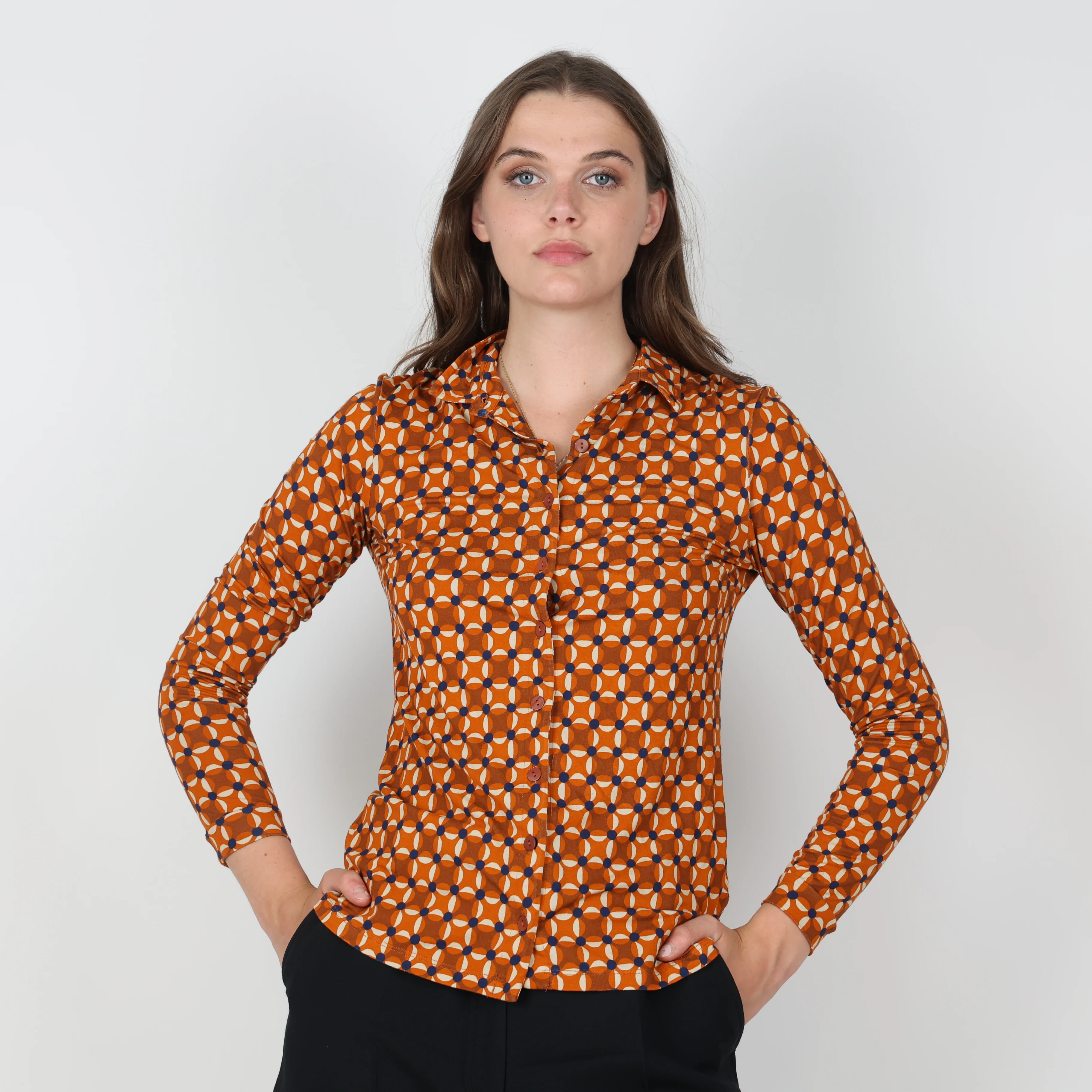 Shirt, UK Size 14 - Image 2