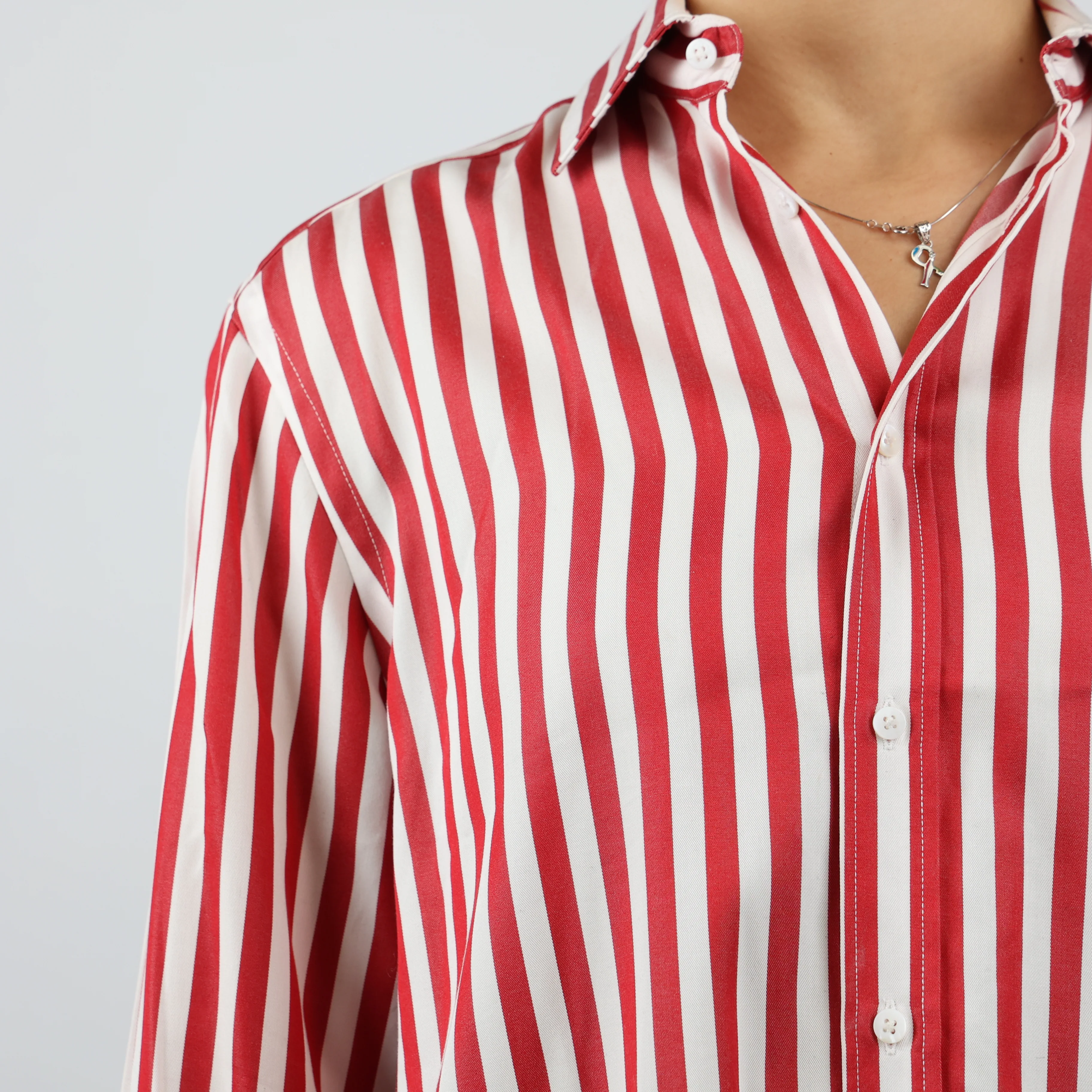 Shirt, UK Size 14 - Image 4