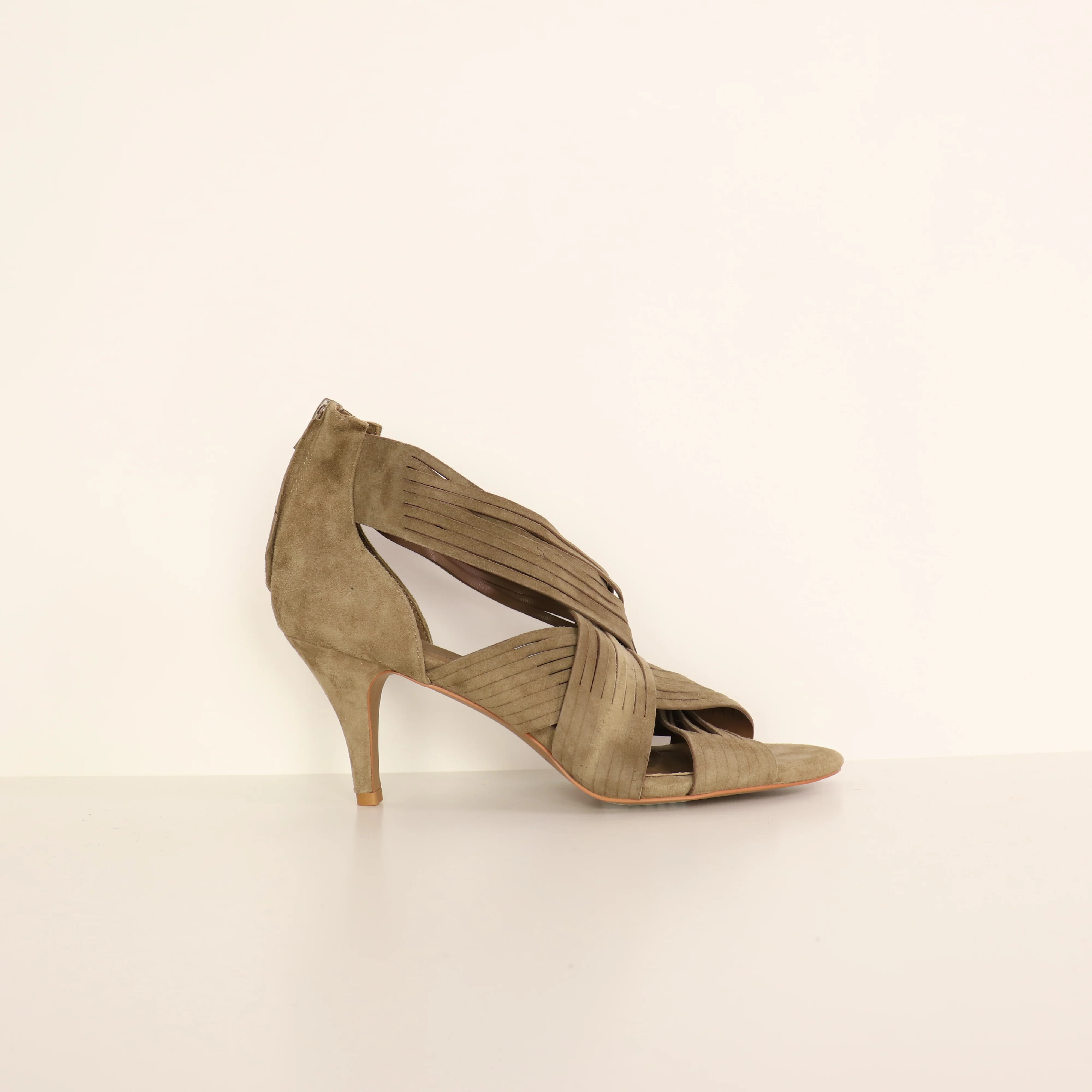 Shoes, 8