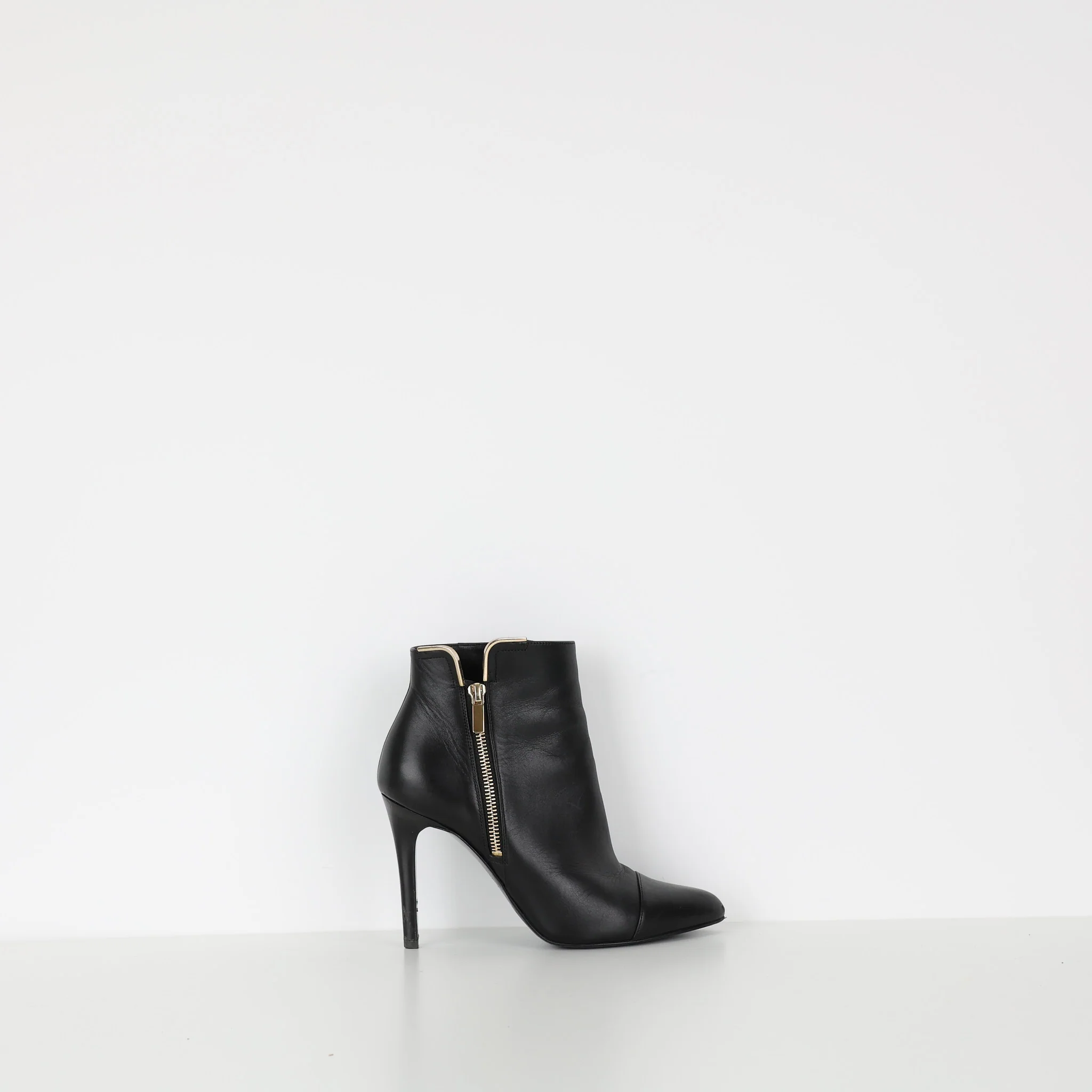 Shoes, Shoe Size 37