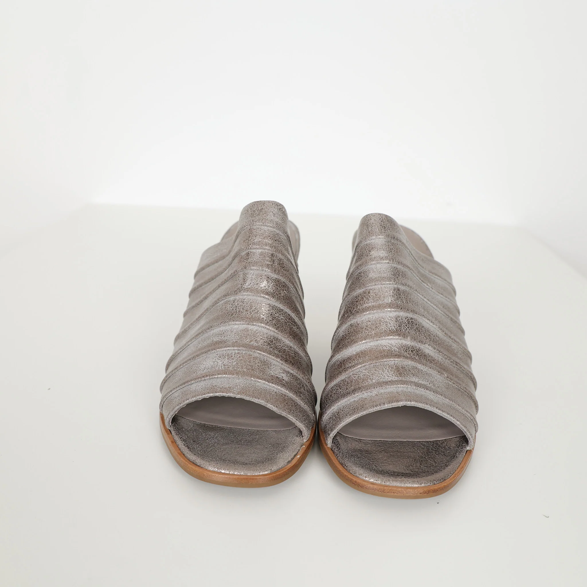 Shoes, Shoe Size 38.5 - Image 5
