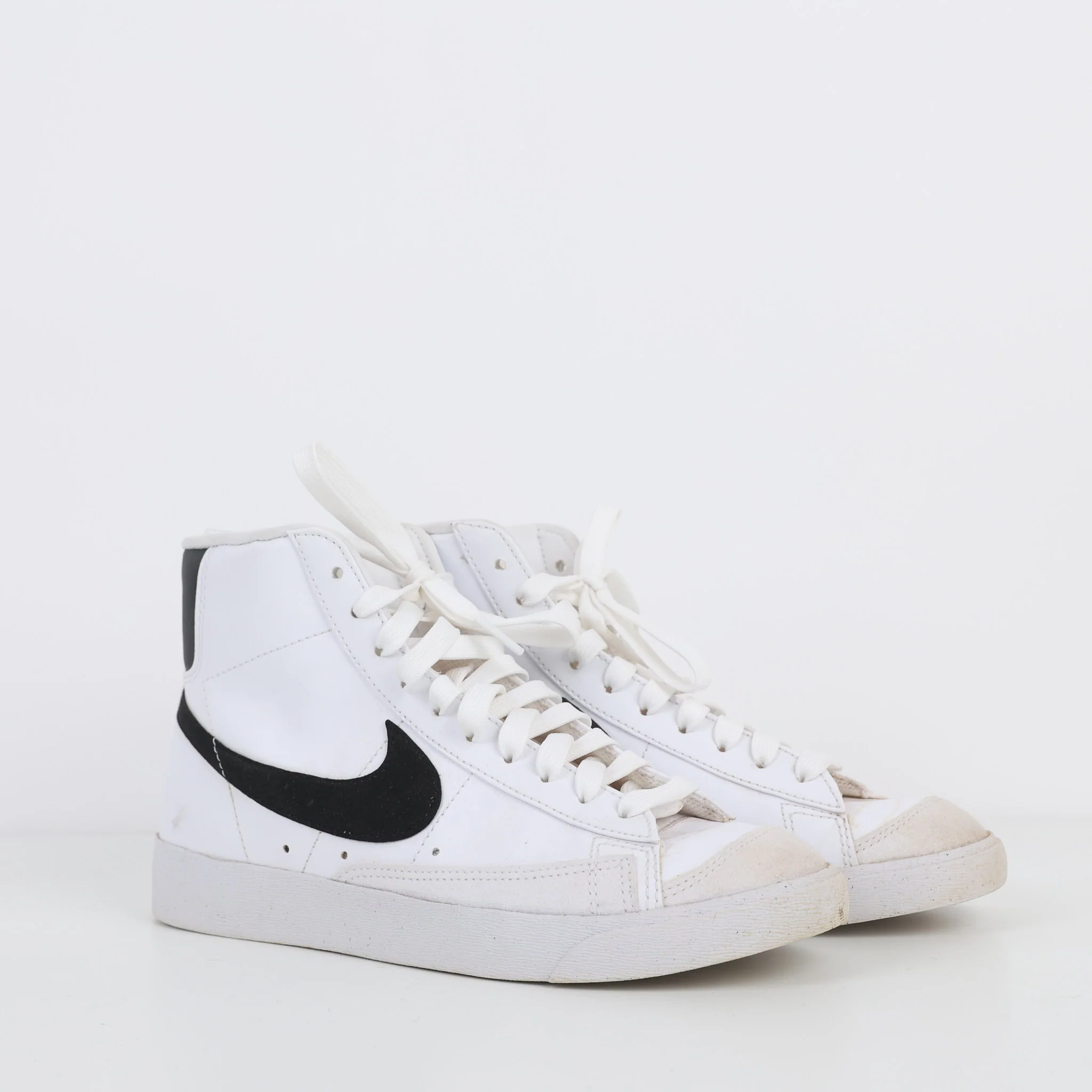 Shoes, Shoe Size 38.5 - Image 4