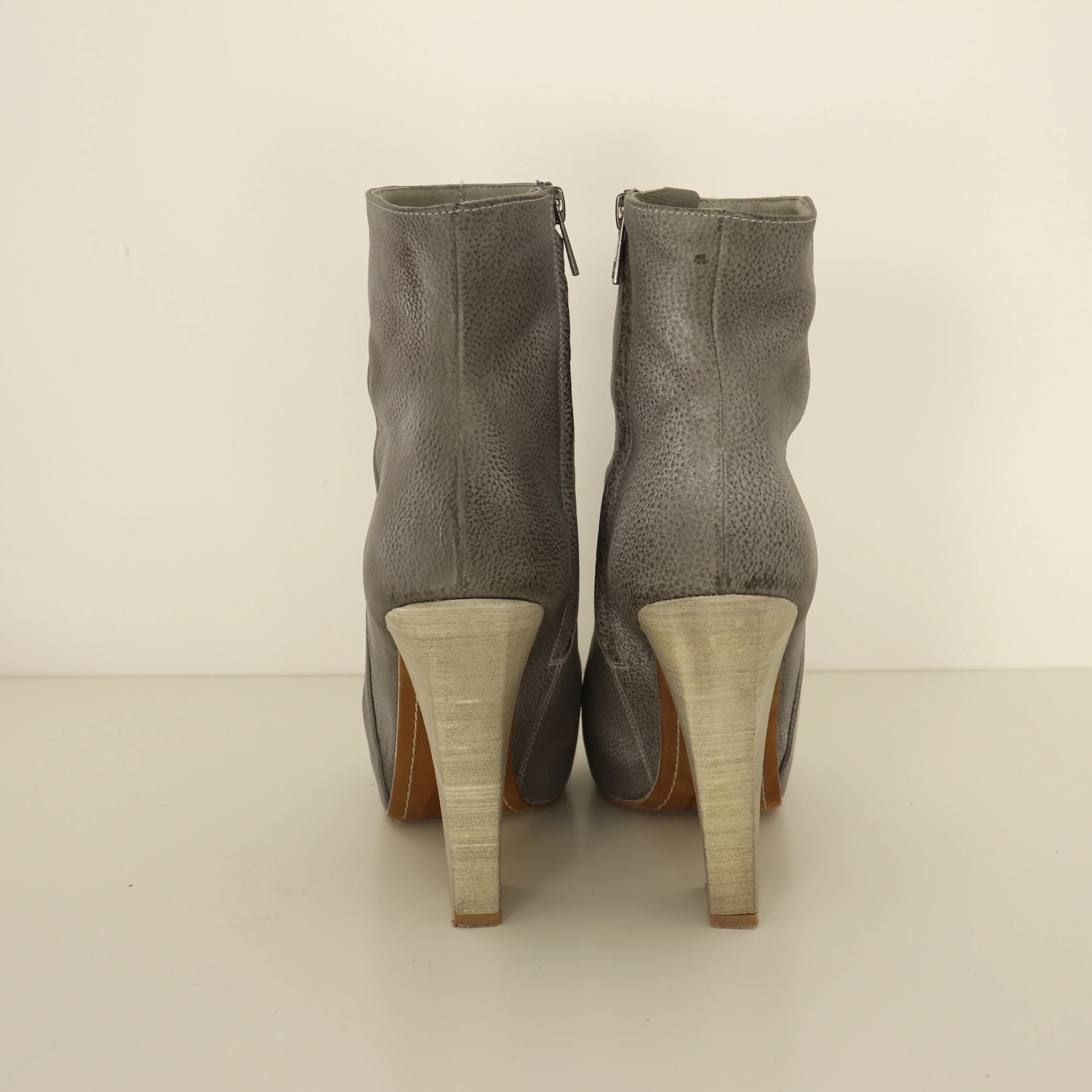 Shoes, Shoe Size 38 - Image 4