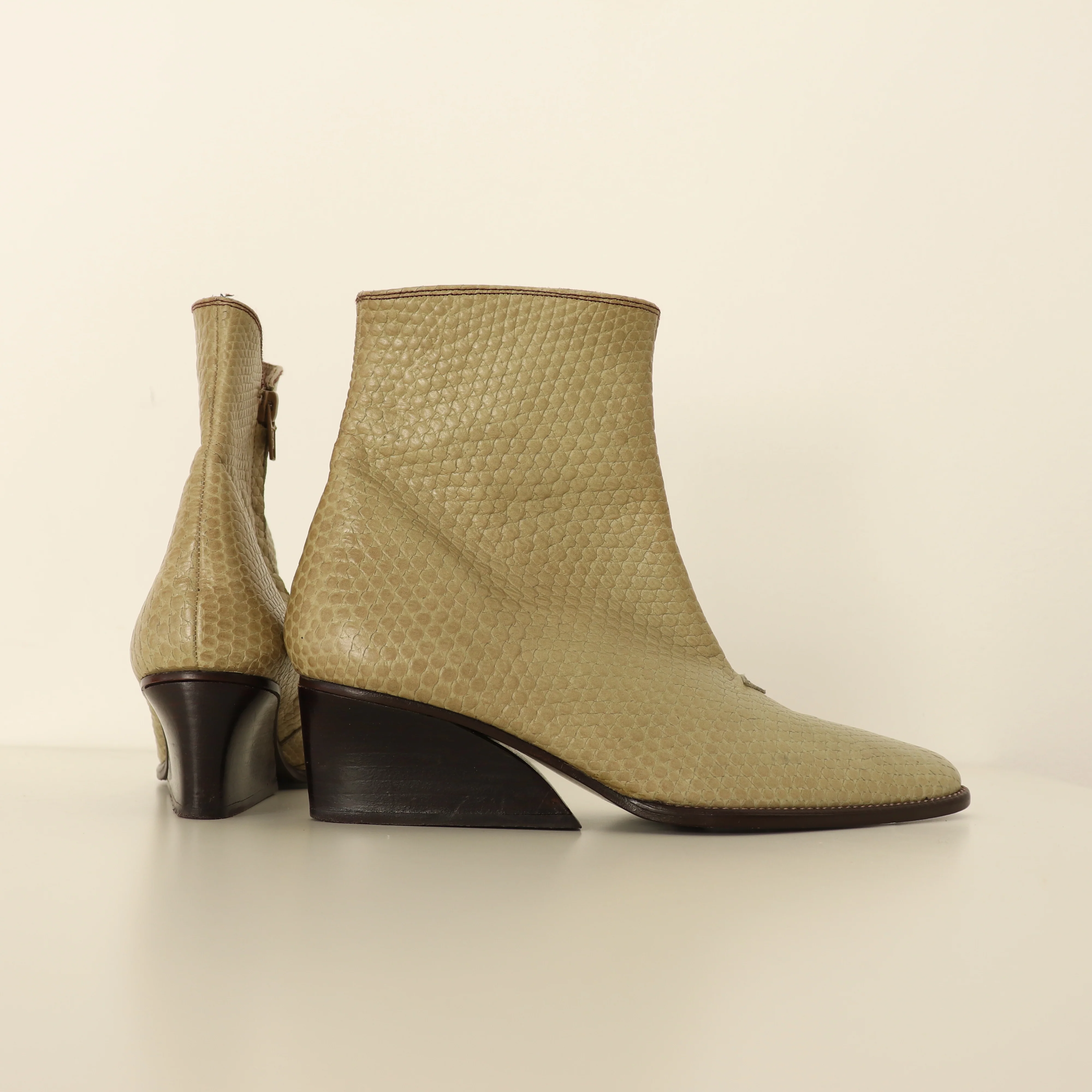 Shoes, Shoe Size 3 - Image 3