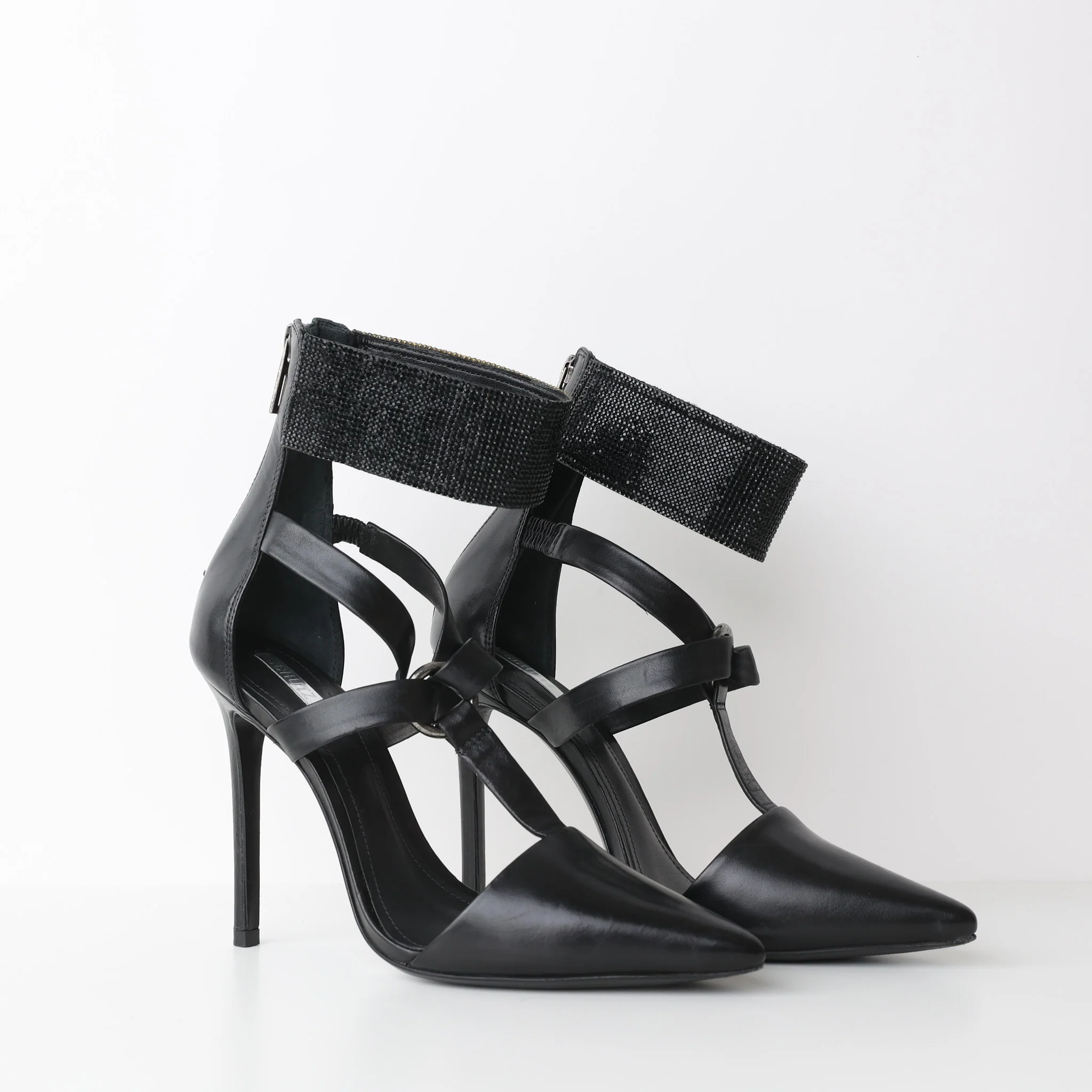 Shoes, UK Size 39 - Image 2