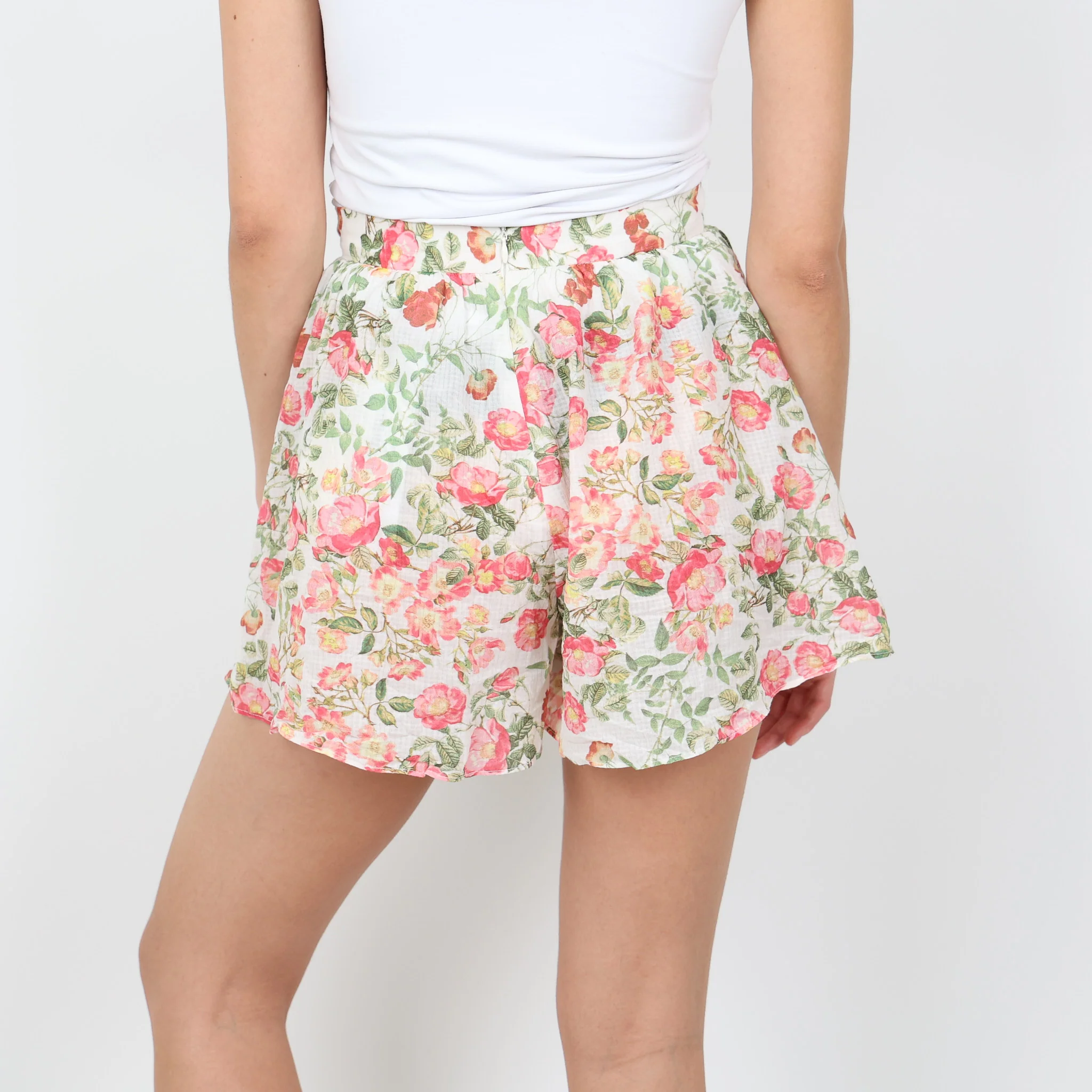 Shorts, UK Size 8 - Image 3